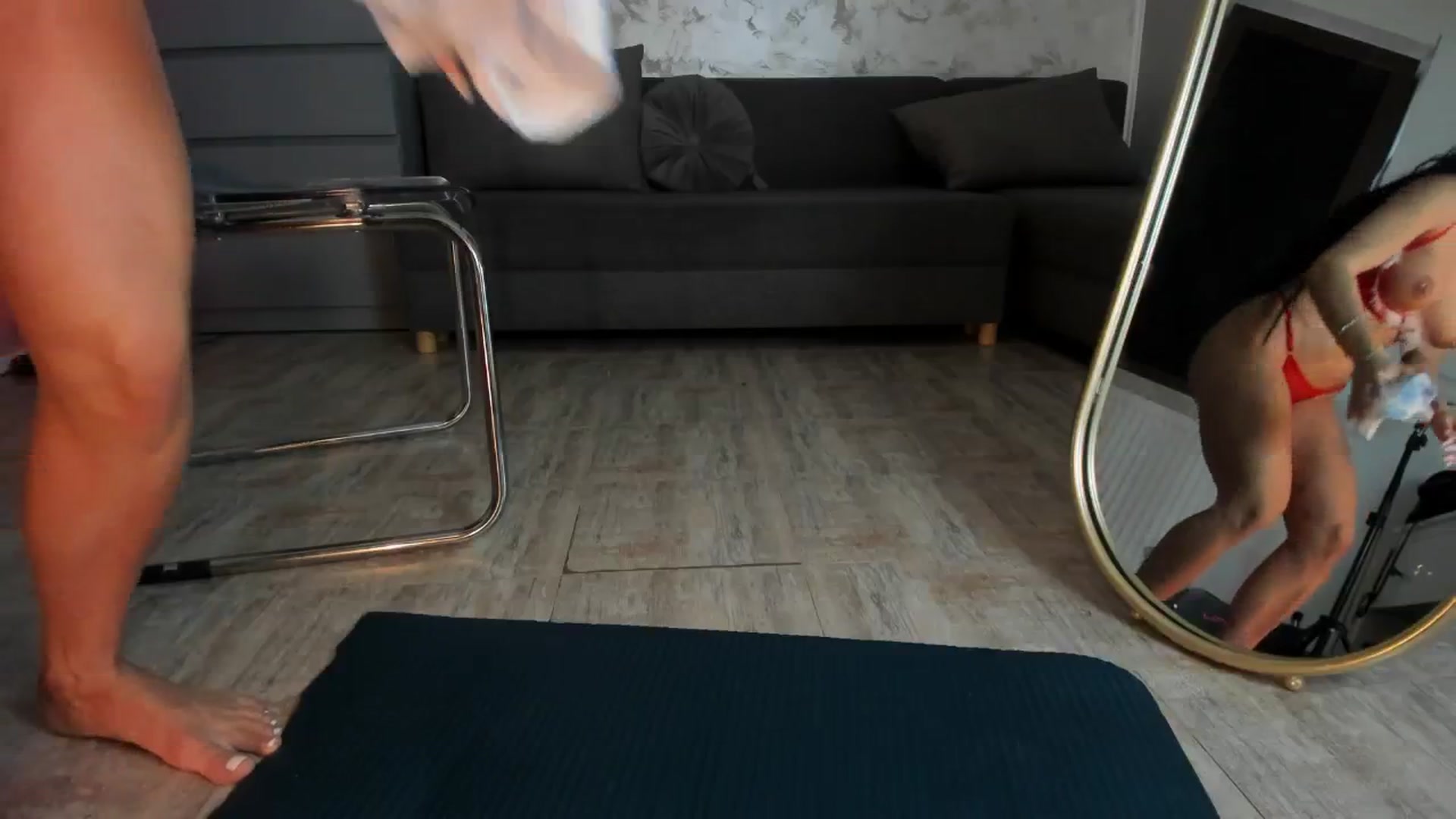 Gallery image thumbnail from Ivy_belle_'s myfreecams stream on, 12/23/2024, 08:44 image 4 of 20