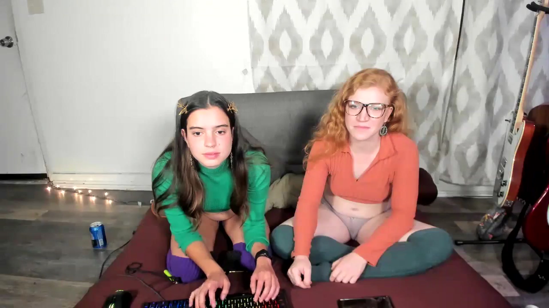 Gallery image thumbnail from IvyandCharlie's myfreecams stream on, 09/25/2023, 10:21 image 13 of 20