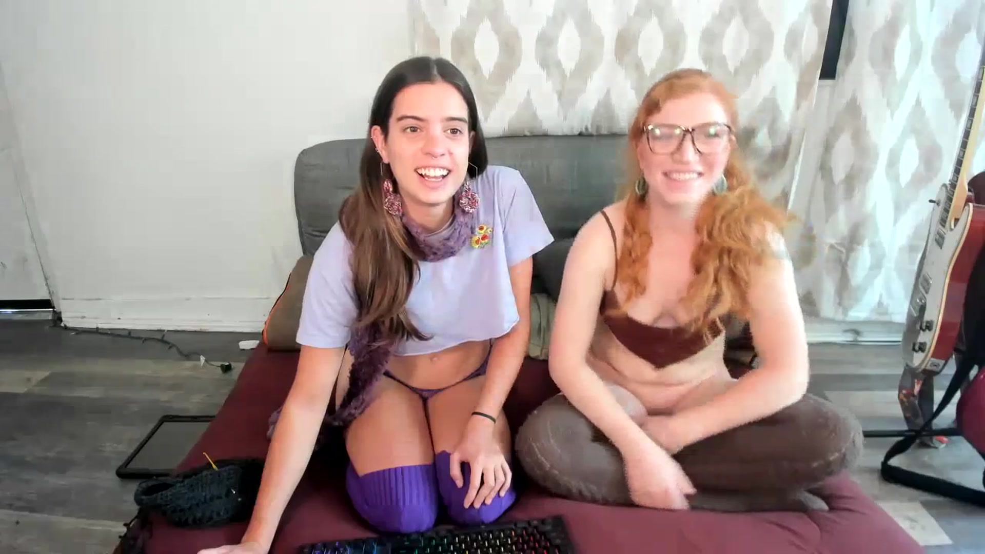 Gallery image thumbnail from IvyandCharlie's myfreecams stream on, 09/27/2023, 19:42 image 5 of 20