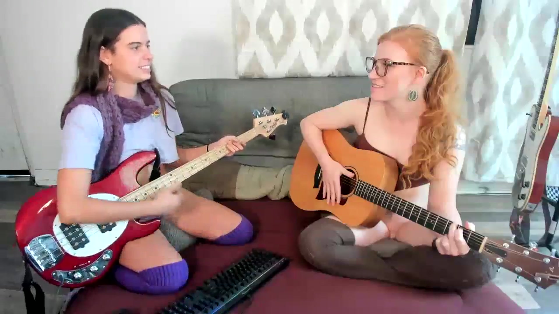 Gallery image thumbnail from IvyandCharlie's myfreecams stream on, 09/27/2023, 19:42 image 11 of 20