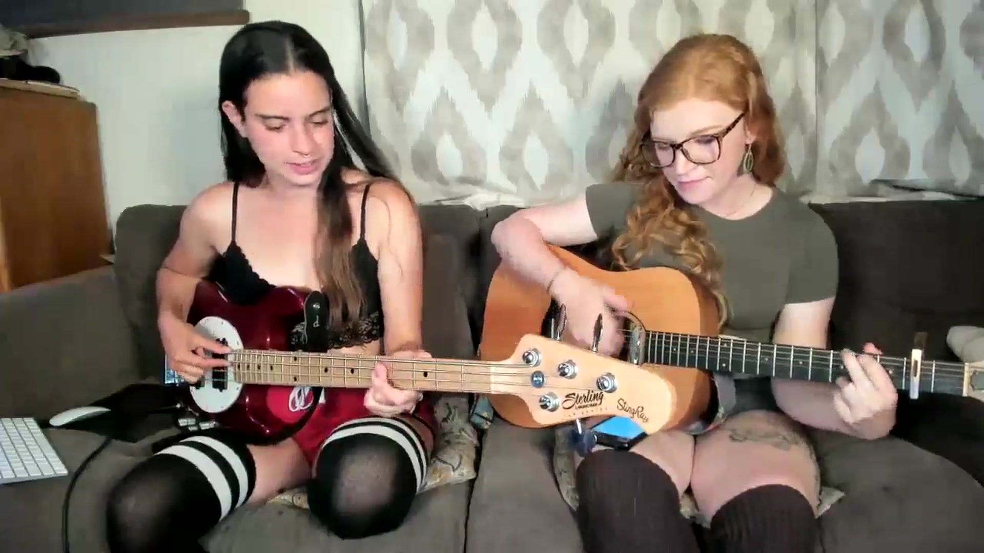 Gallery image thumbnail from IvyandCharlie's myfreecams stream on, 06/11/2024, 09:03 image 8 of 20