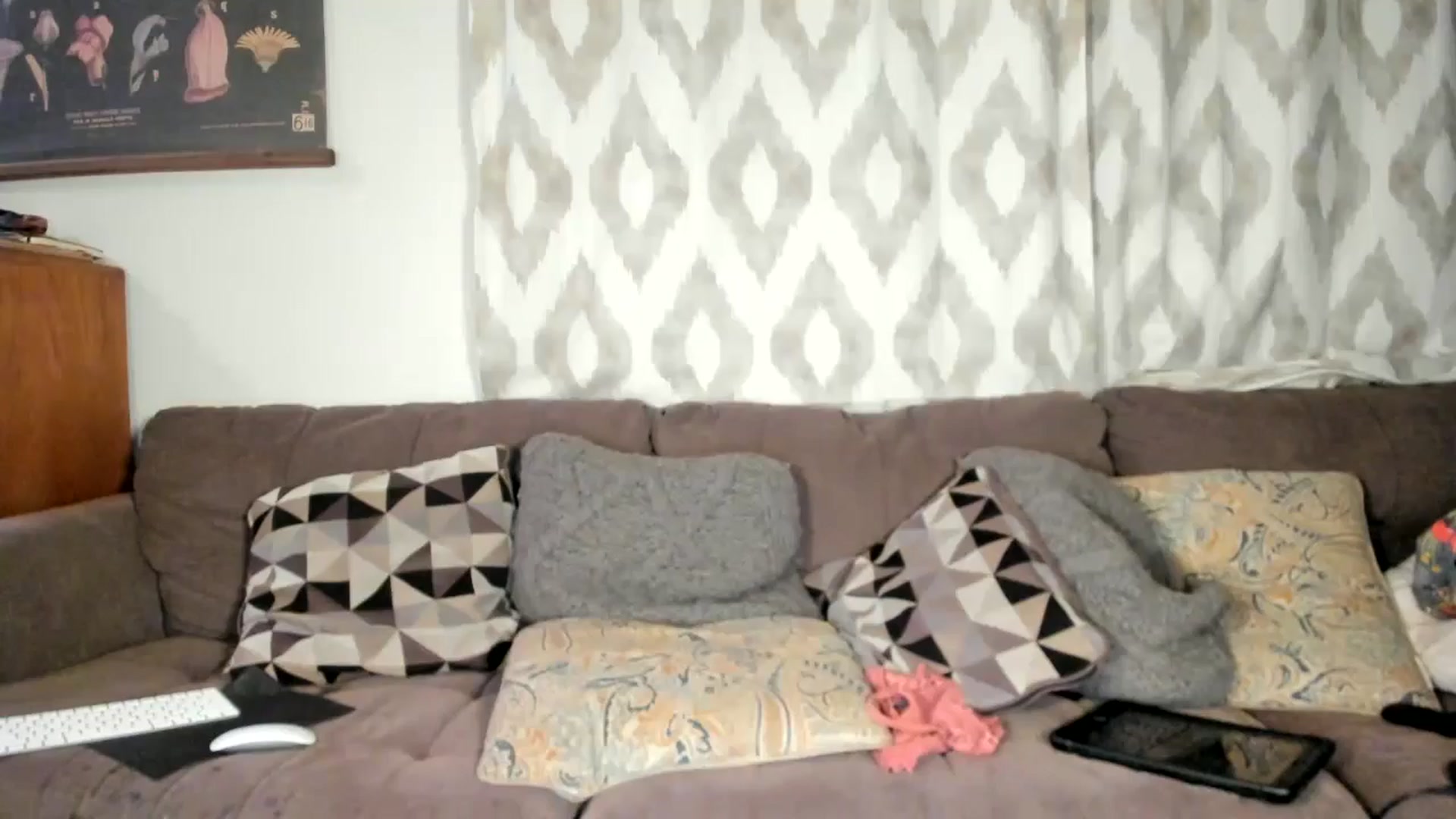 Gallery image thumbnail from IvyandCharlie's myfreecams stream on, 06/20/2024, 10:23 image 16 of 20