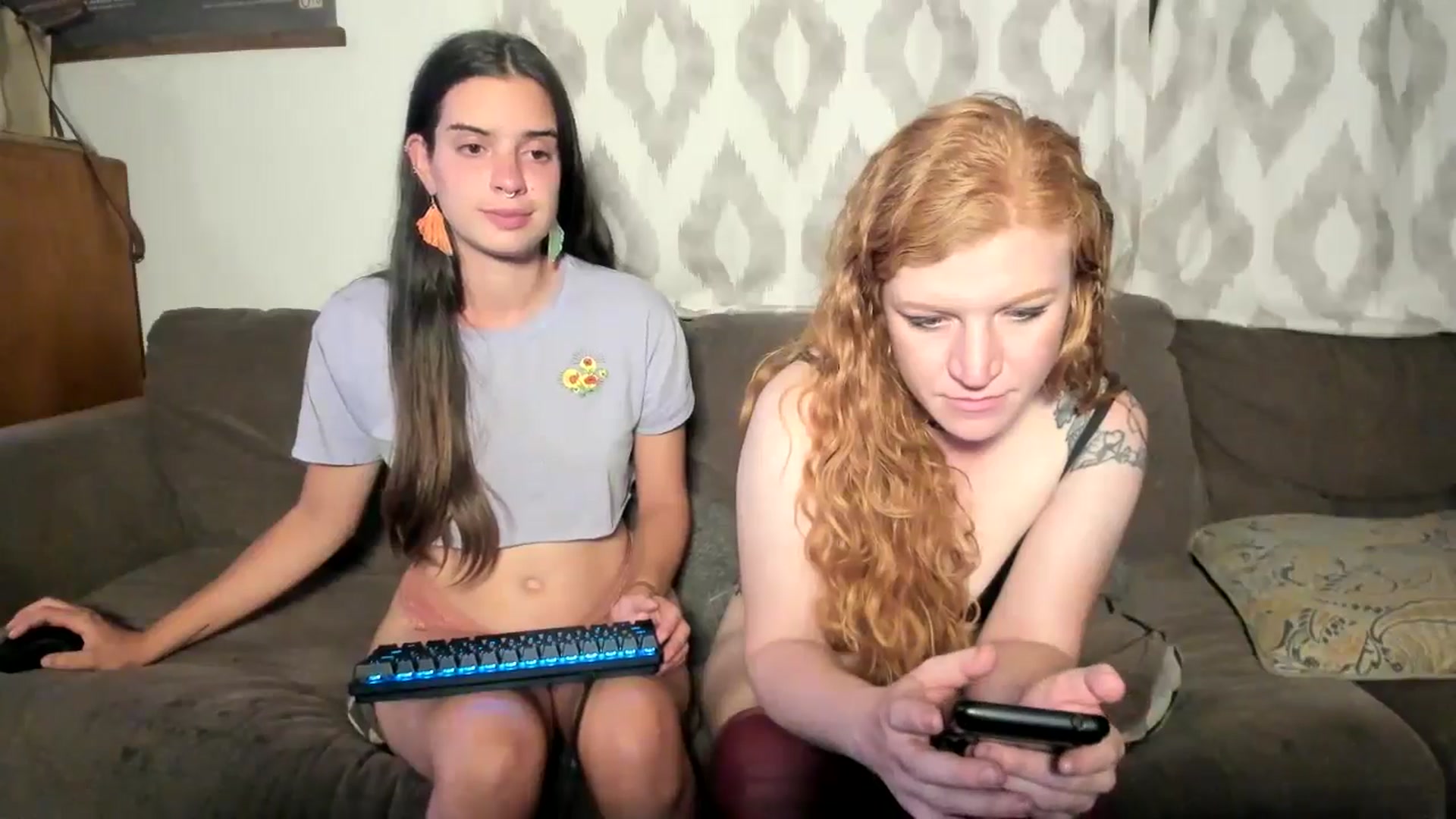 Gallery image thumbnail from IvyandCharlie's myfreecams stream on, 08/22/2024, 11:08 image 15 of 20