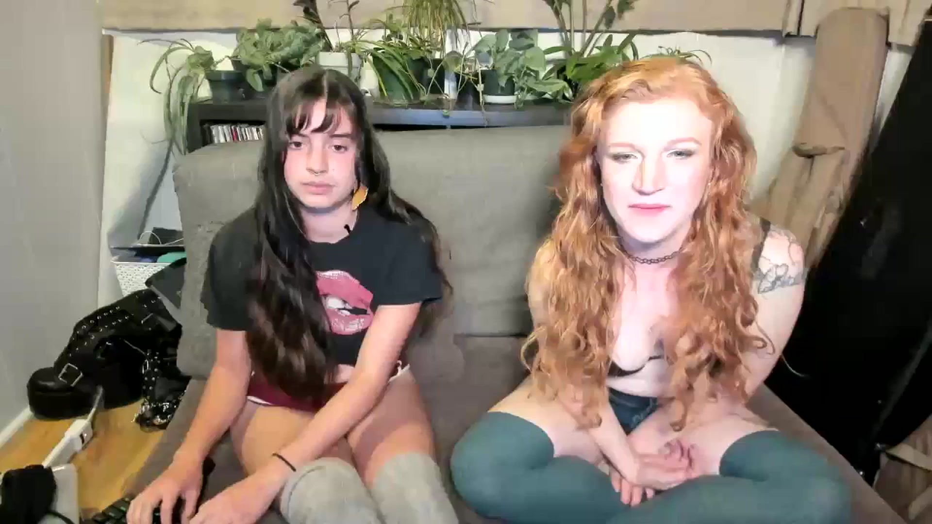 Gallery image thumbnail from IvyandCharlie's myfreecams stream on, 10/16/2024, 10:52 image 5 of 20