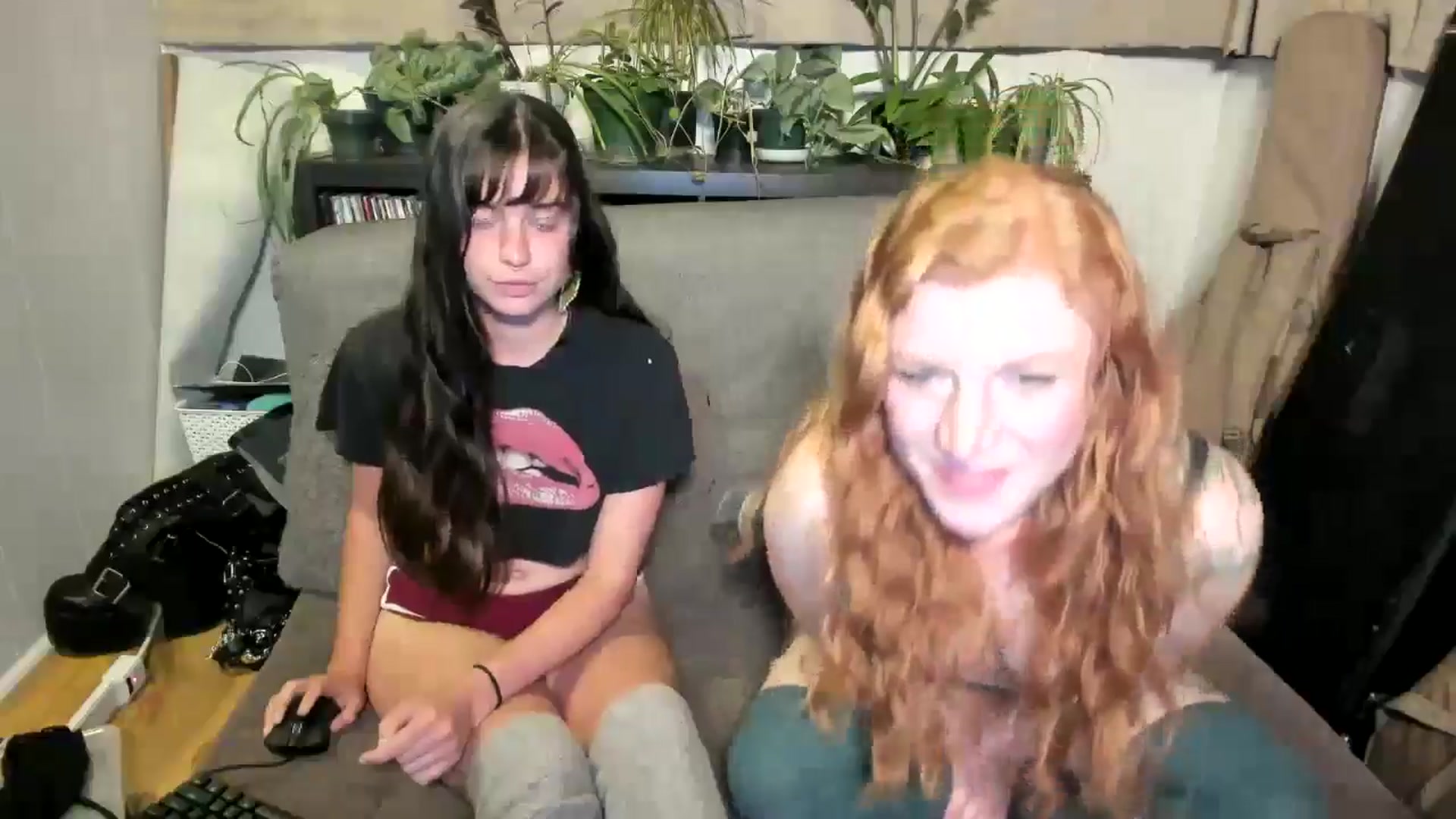 Gallery image thumbnail from IvyandCharlie's myfreecams stream on, 10/16/2024, 10:52 image 4 of 20