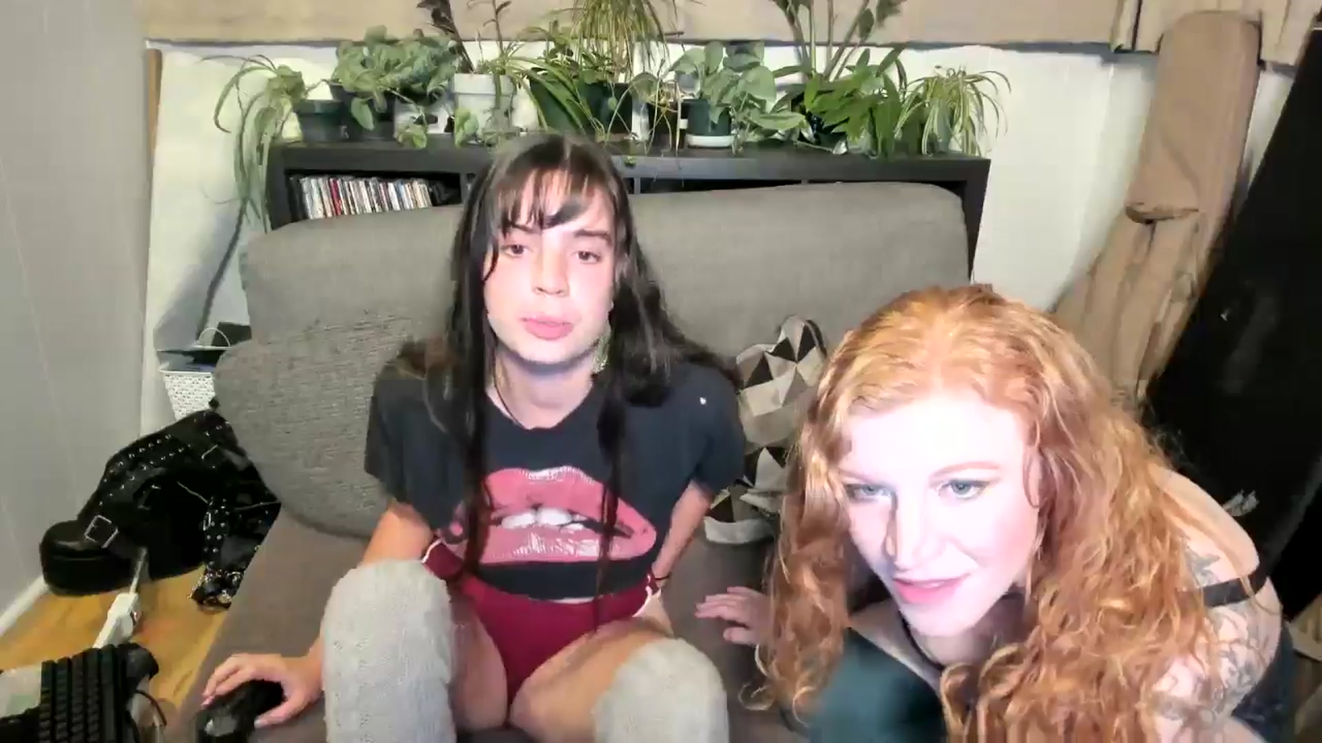 Gallery image thumbnail from IvyandCharlie's myfreecams stream on, 10/16/2024, 11:43 image 12 of 20