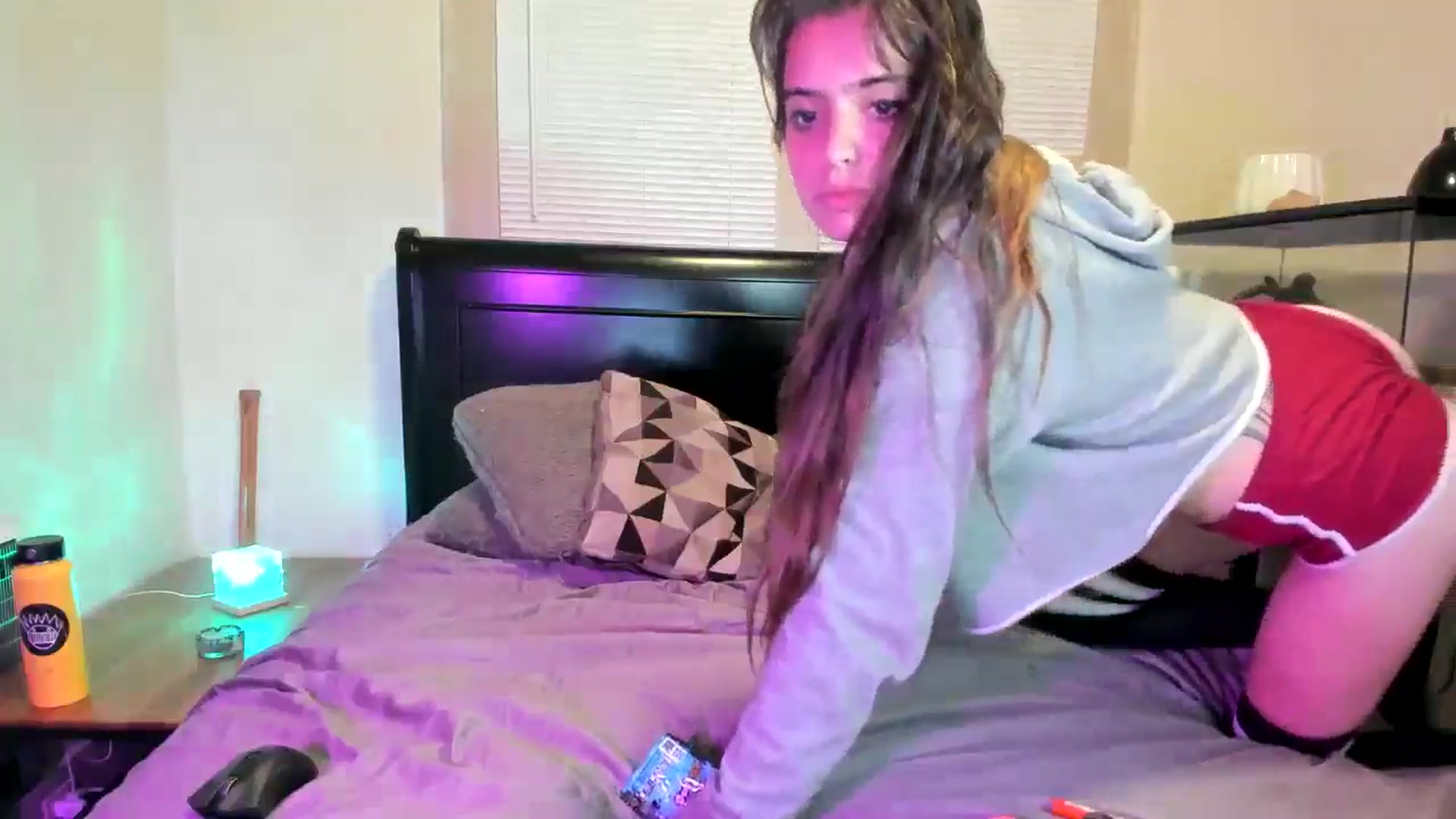Gallery image thumbnail from IvyandCharlie's myfreecams stream on, 10/28/2024, 09:49 image 13 of 20