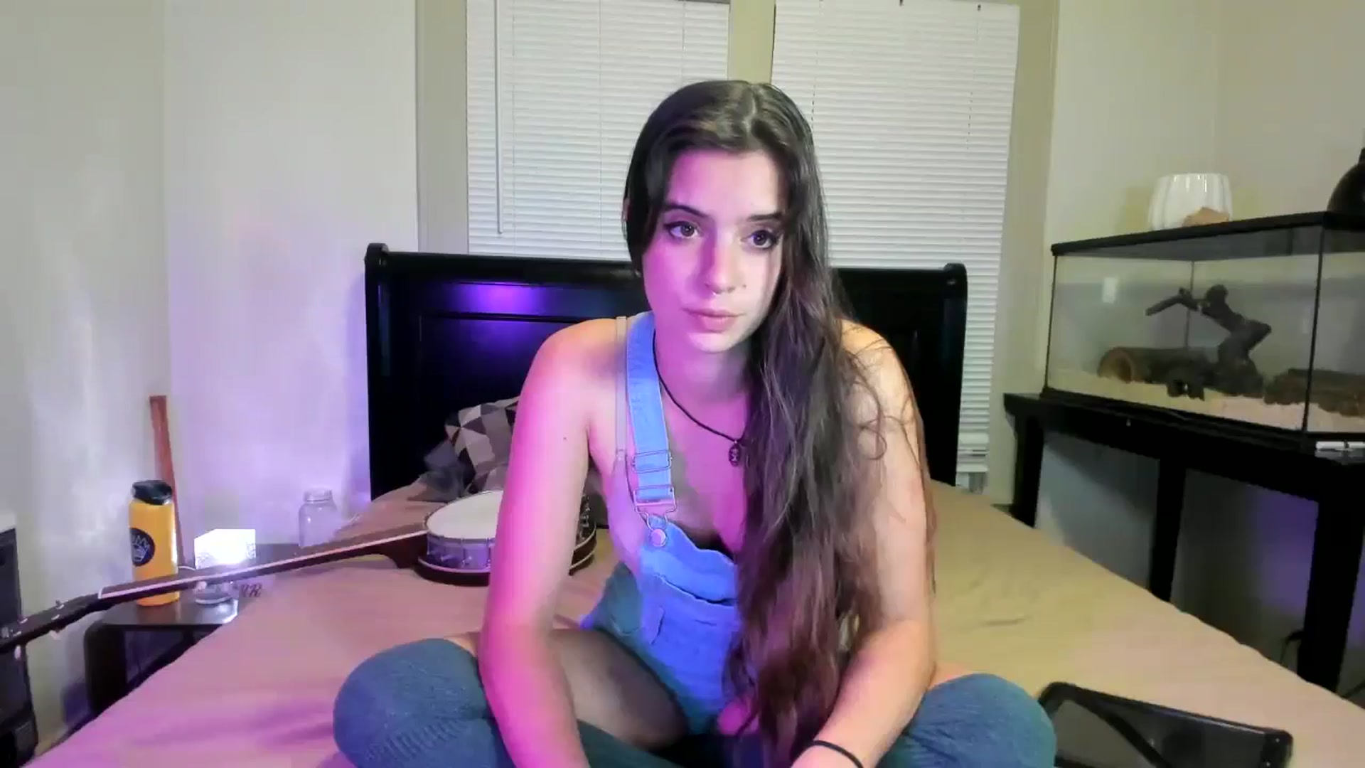 Gallery image thumbnail from IvyandCharlie's myfreecams stream on, 11/08/2024, 11:57 image 13 of 20