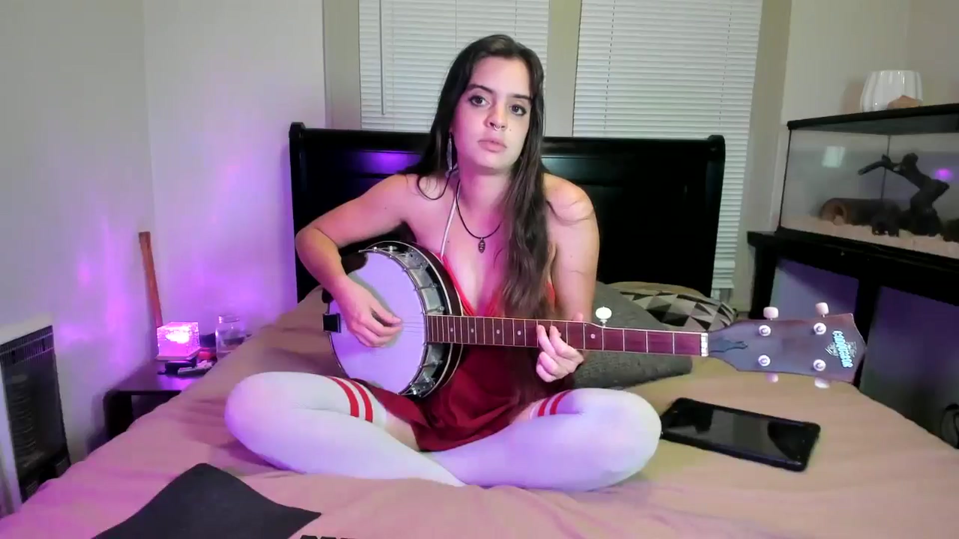 Gallery image thumbnail from IvyandCharlie's myfreecams stream on, 11/16/2024, 11:52 image 8 of 20