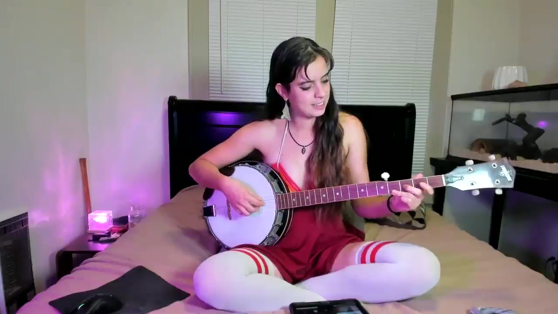 Gallery image thumbnail from IvyandCharlie's myfreecams stream on, 11/16/2024, 12:47 image 10 of 20