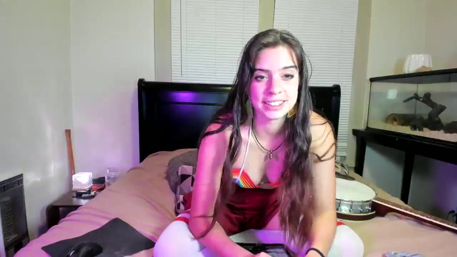 Gallery image thumbnail from IvyandCharlie's myfreecams stream on, 11/16/2024, 12:47 image 14 of 20