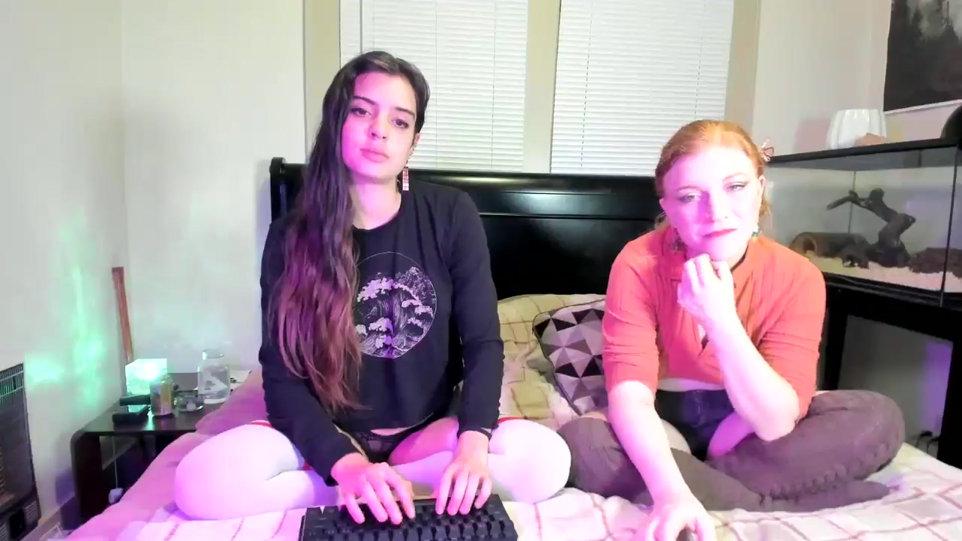 Gallery image thumbnail from IvyandCharlie's myfreecams stream on, 11/27/2024, 08:32 image 3 of 20