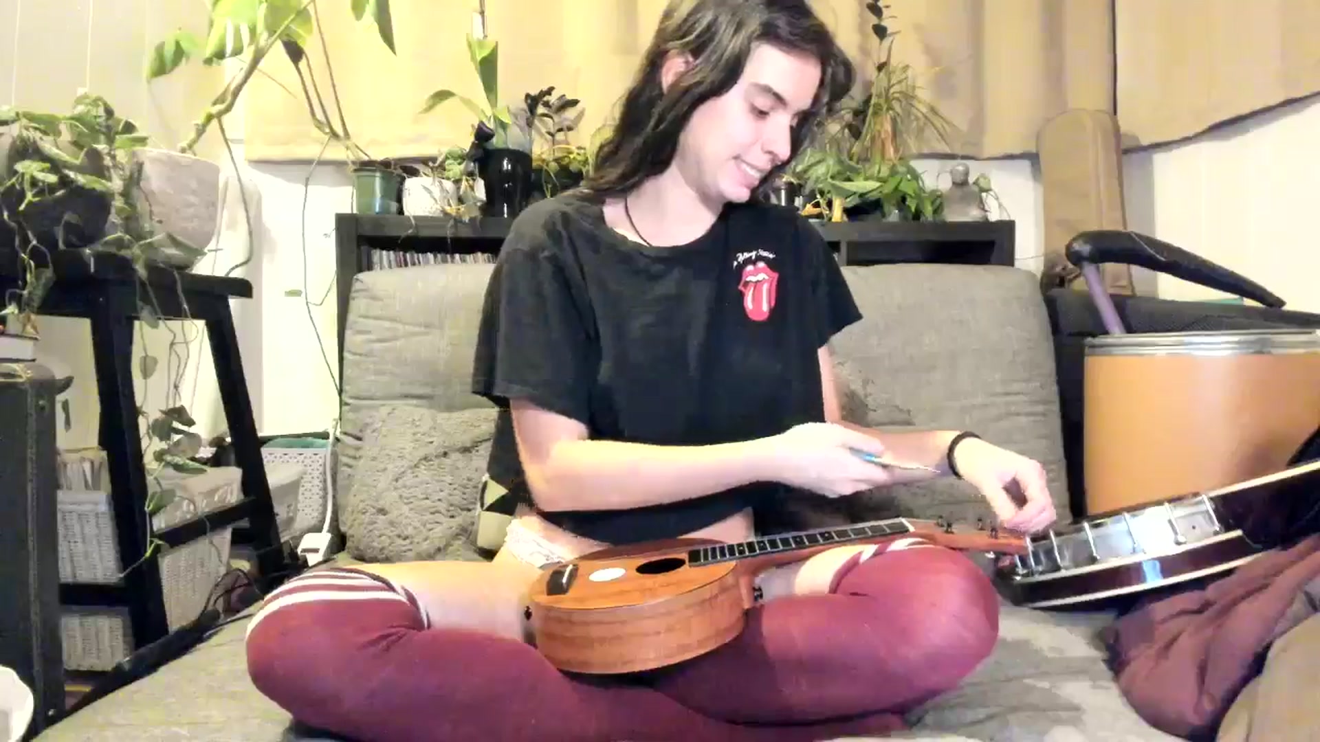 Gallery image thumbnail from IvyandCharlie's myfreecams stream on, 12/31/2024, 14:10 image 2 of 20