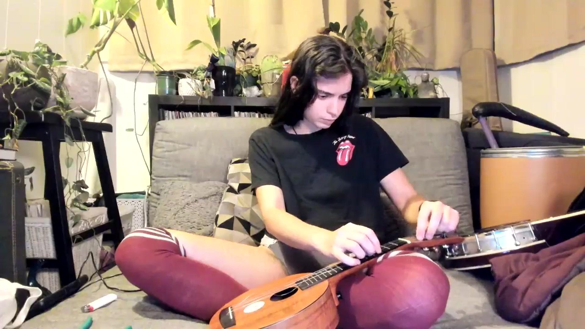 Gallery image thumbnail from IvyandCharlie's myfreecams stream on, 12/31/2024, 14:10 image 6 of 20