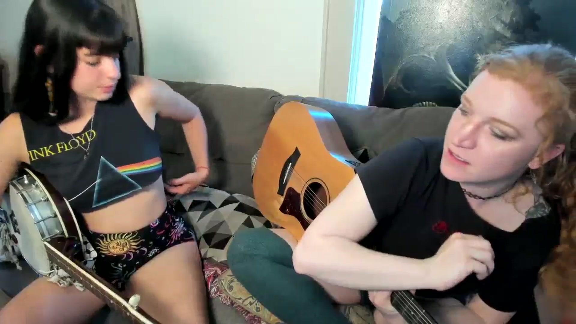 Gallery image thumbnail from IvyandCharlie's myfreecams stream on, 05/05/2025, 02:17 image 12 of 20