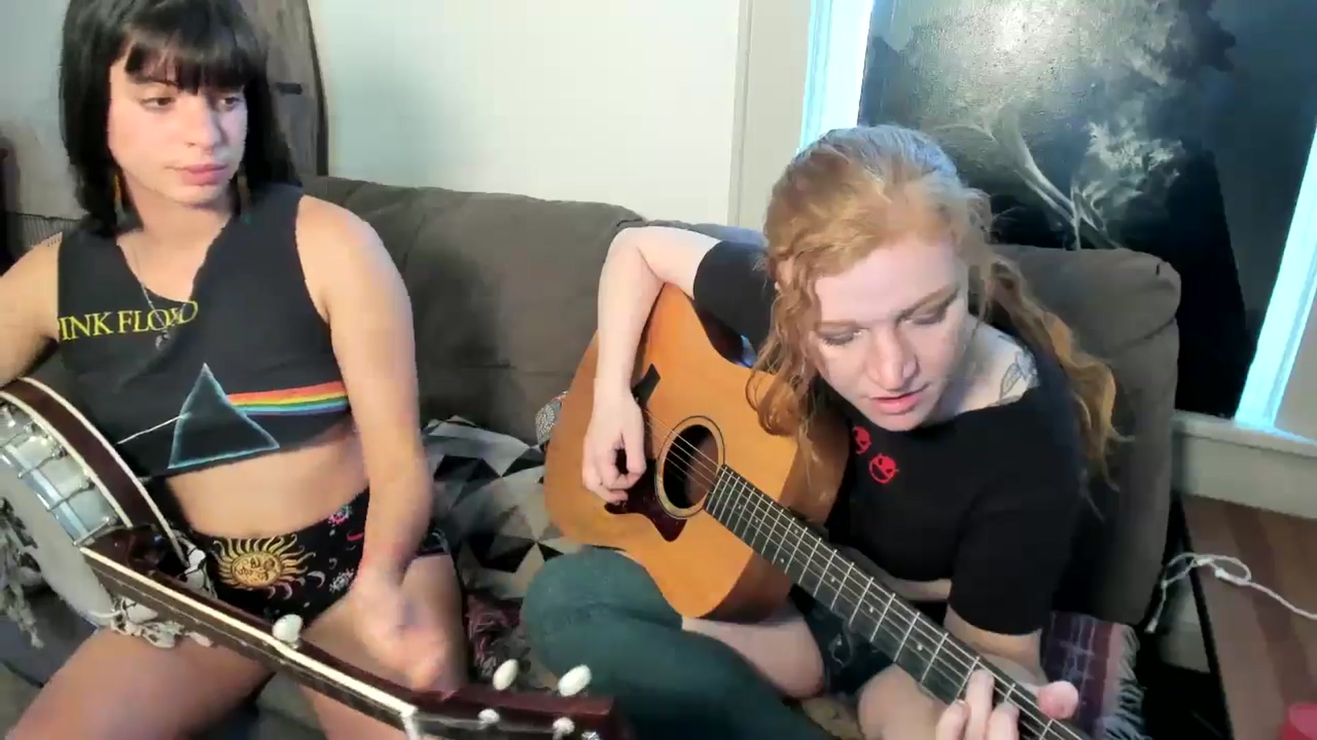 Gallery image thumbnail from IvyandCharlie's myfreecams stream on, 05/05/2025, 02:17 image 9 of 20