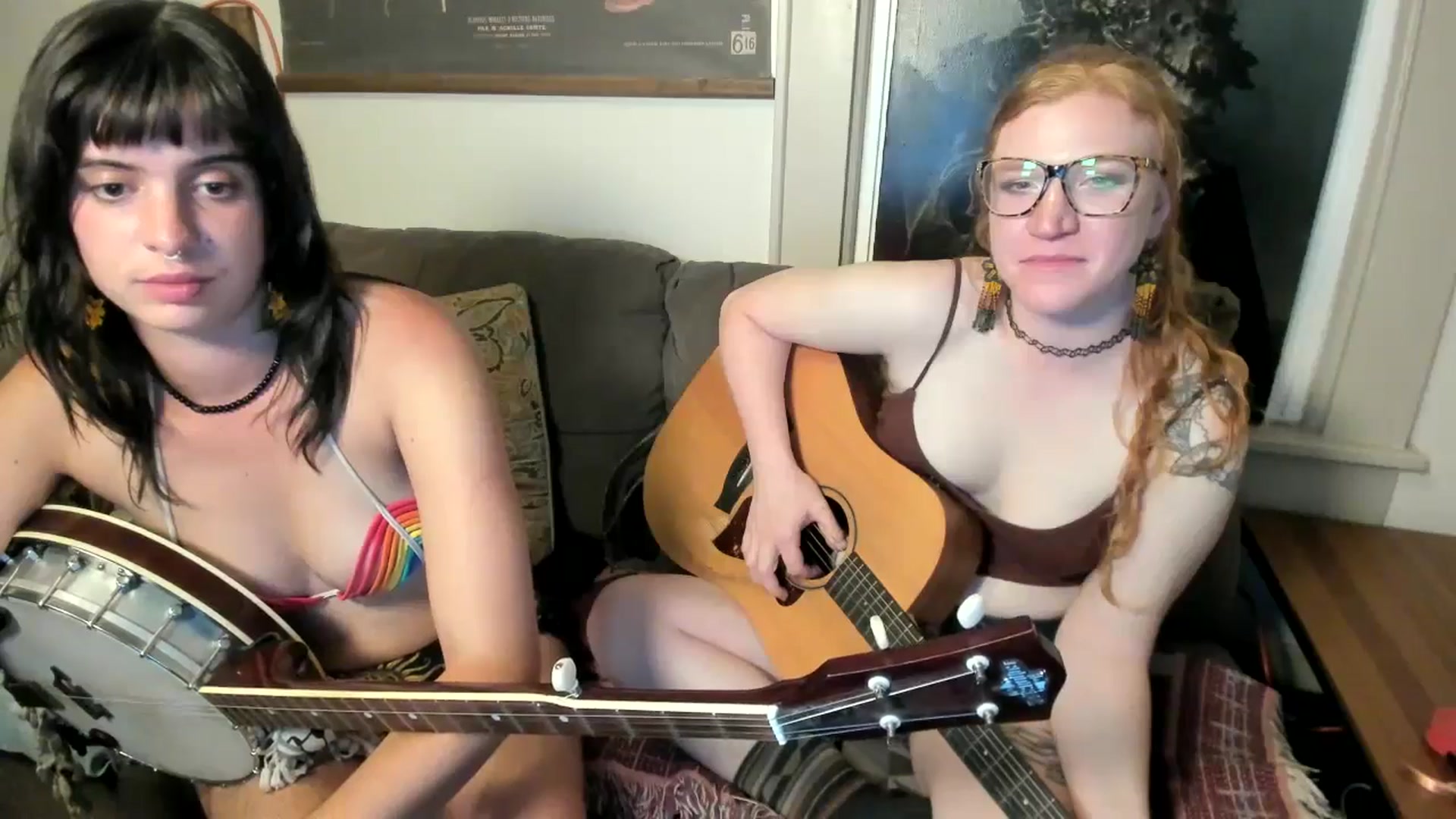 Gallery image thumbnail from IvyandCharlie's myfreecams stream on, 06/08/2025, 11:13 image 11 of 20