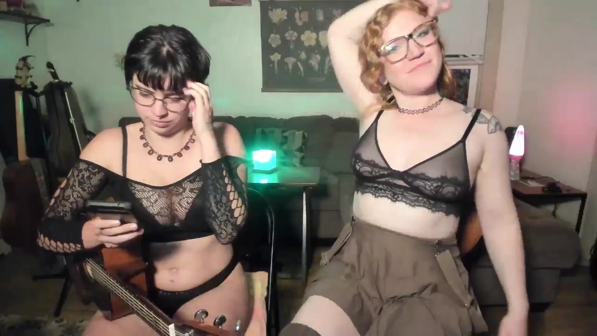 Gallery image thumbnail from IvyandCharlie's myfreecams stream on, 03/15/2026, 10:33 image 7 of 20