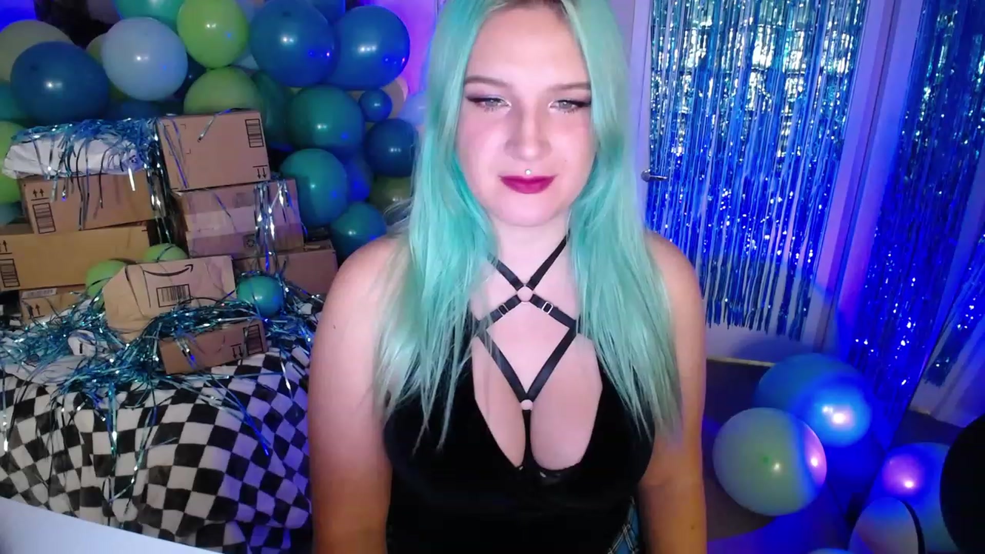 Gallery image thumbnail from IvysRevenge's myfreecams stream on, 12/10/2022, 02:59 image 11 of 20