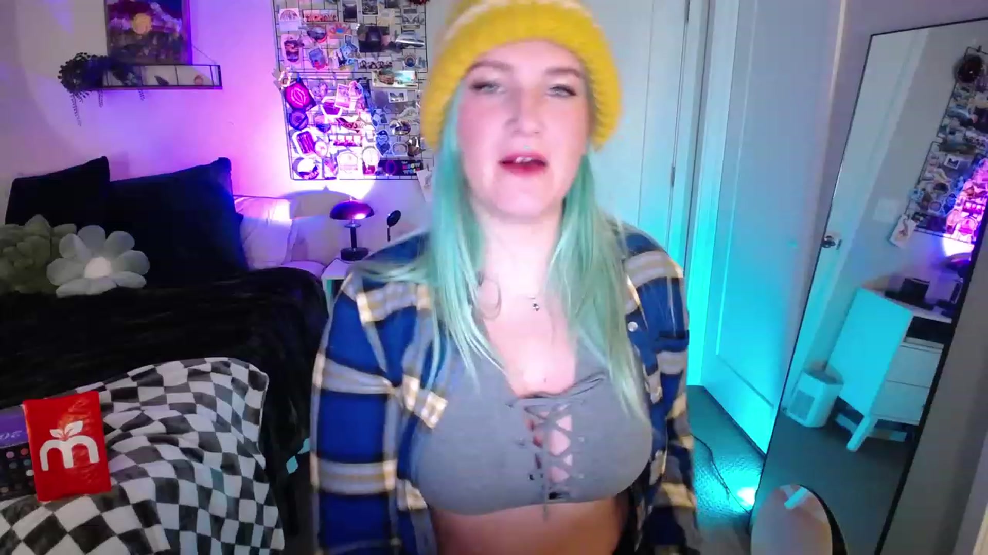 Gallery image thumbnail from IvysRevenge's myfreecams stream on, 12/16/2022, 05:41 image 4 of 20
