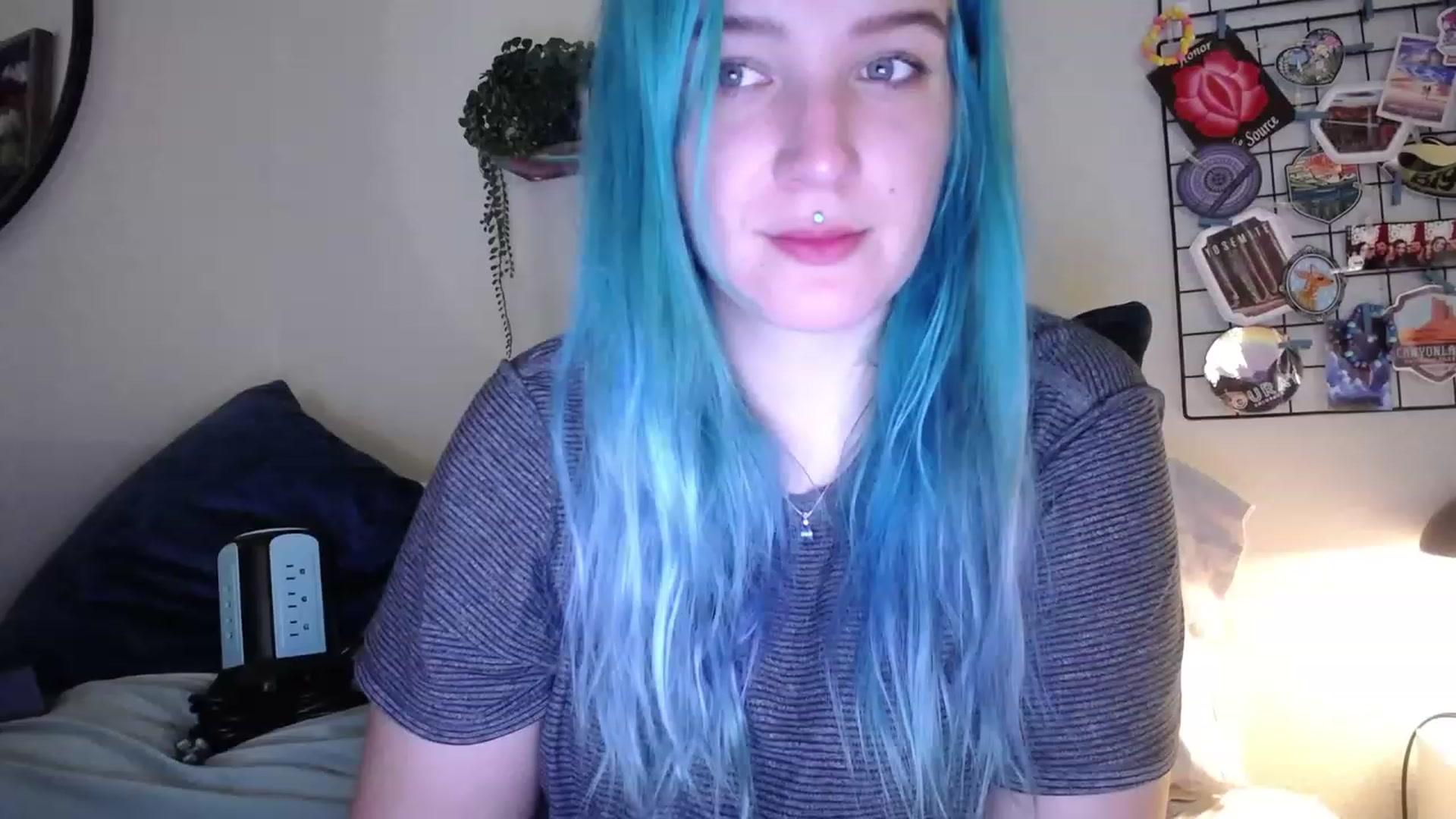 Gallery image thumbnail from IvysRevenge's myfreecams stream on, 02/03/2023, 04:59 image 3 of 20