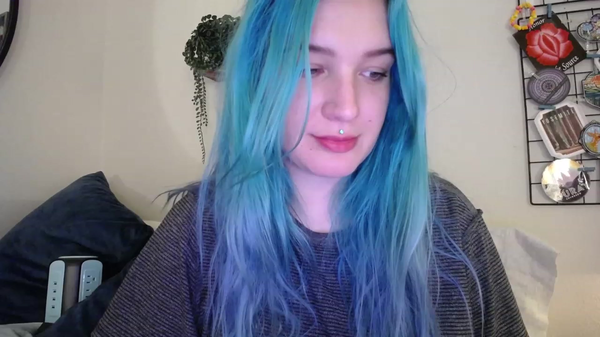 Gallery image thumbnail from IvysRevenge's myfreecams stream on, 02/03/2023, 04:59 image 20 of 20