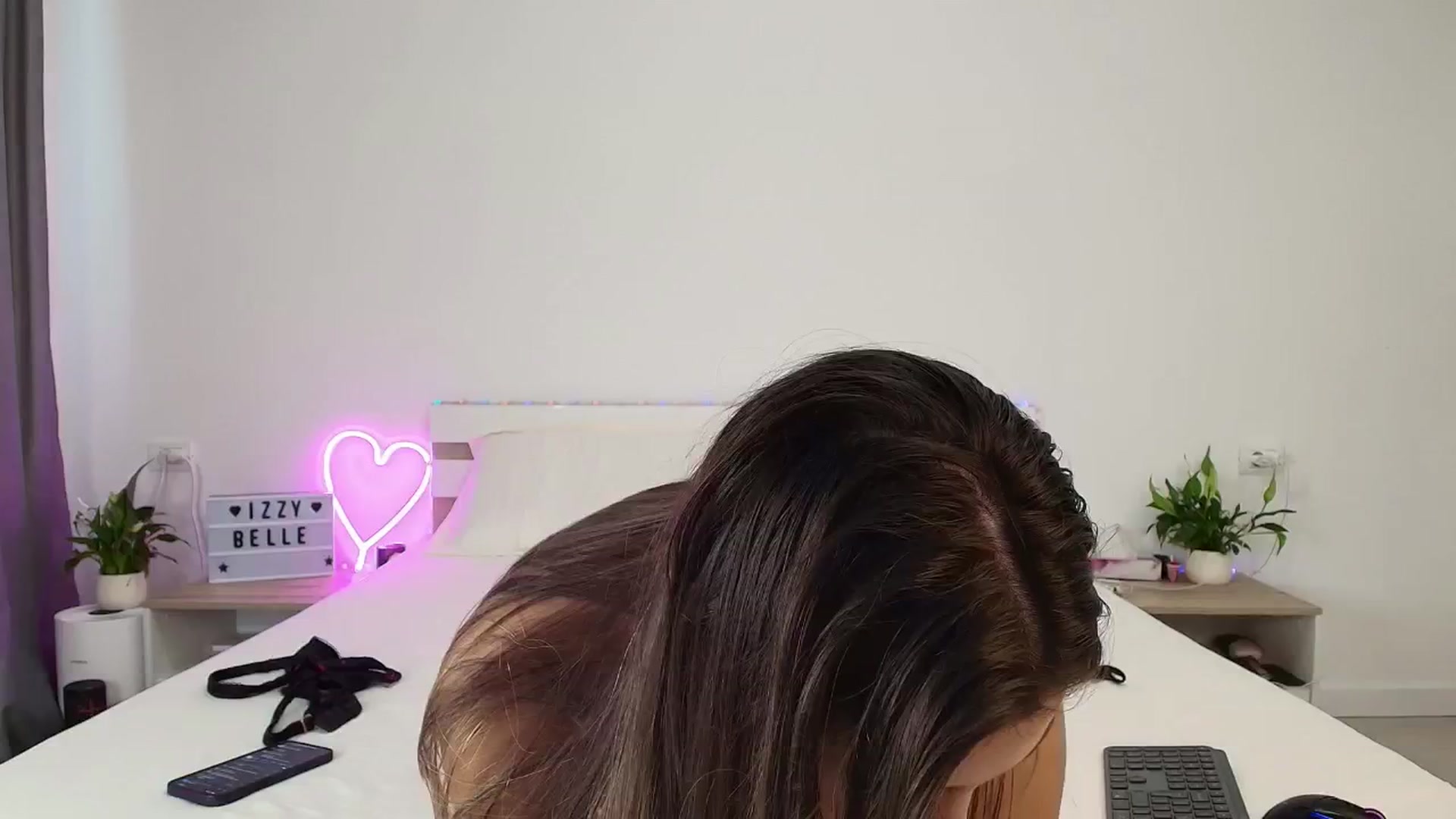 Gallery image thumbnail from Izy_belle's myfreecams stream on, 11/13/2024, 11:24 image 14 of 20