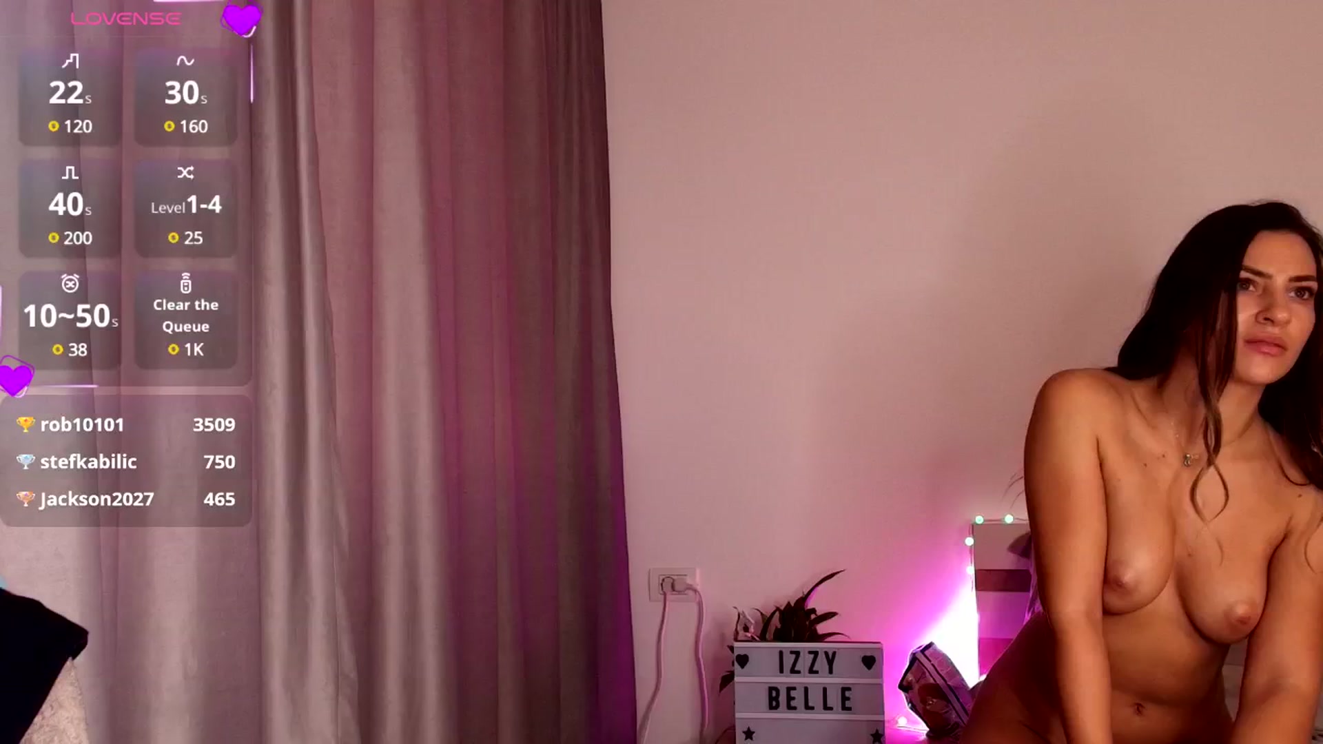 Gallery image thumbnail from Izy_belle's myfreecams stream on, 12/16/2024, 16:08 image 6 of 20
