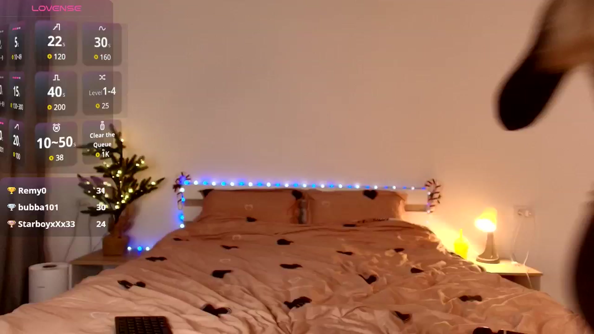 Gallery image thumbnail from Izy_belle's myfreecams stream on, 01/06/2025, 19:03 image 9 of 20
