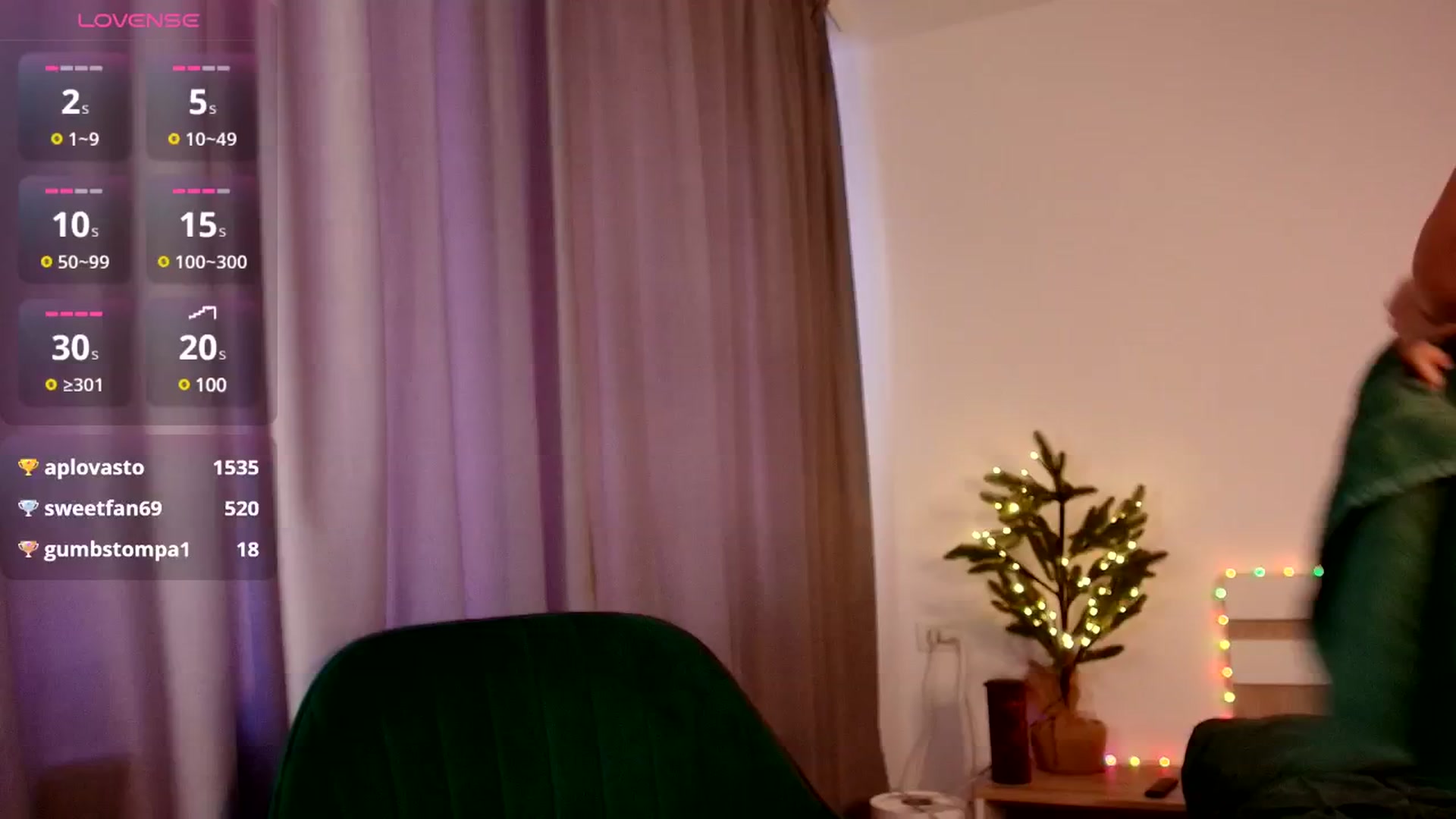 Gallery image thumbnail from Izy_belle's myfreecams stream on, 01/10/2025, 12:19 image 19 of 20