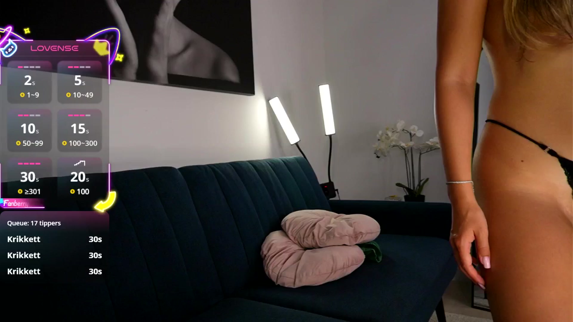 Gallery image thumbnail from Izy_belle's myfreecams stream on, 04/24/2025, 22:18 image 14 of 20