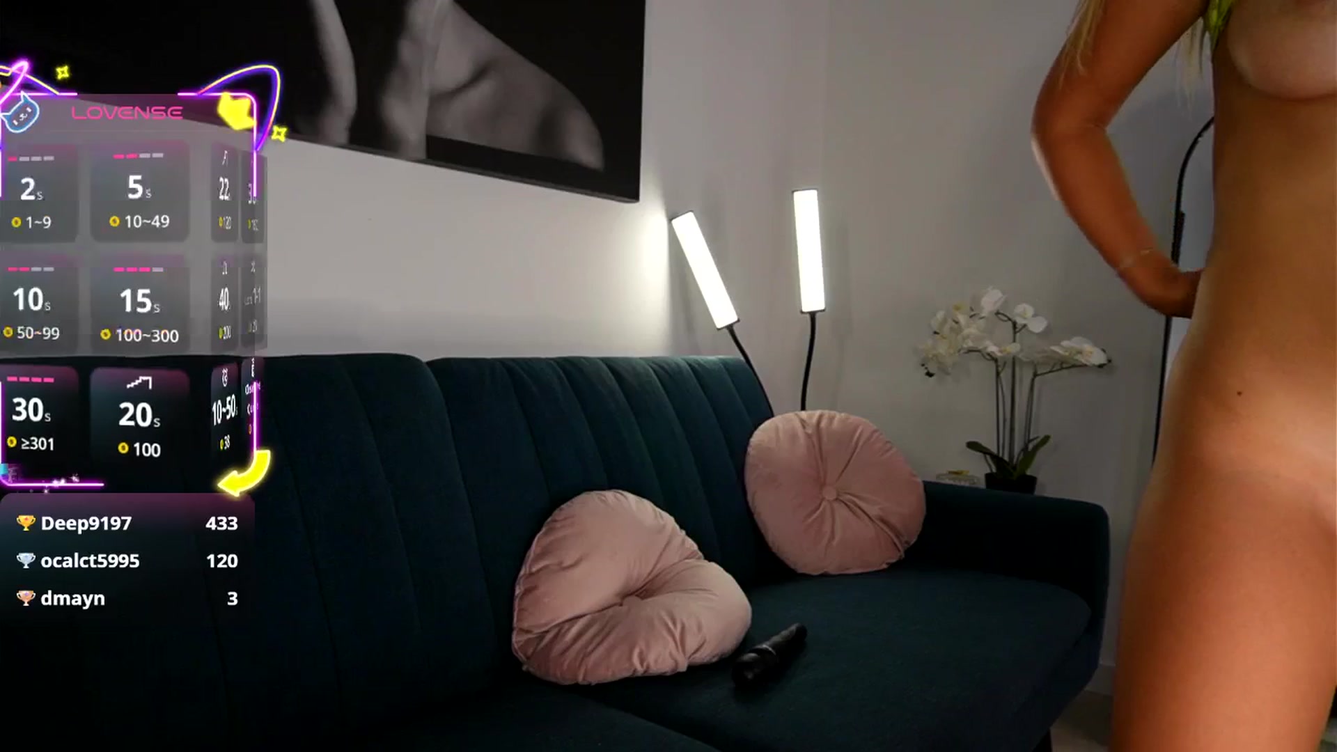 Gallery image thumbnail from Izy_belle's myfreecams stream on, 04/25/2025, 22:42 image 20 of 20