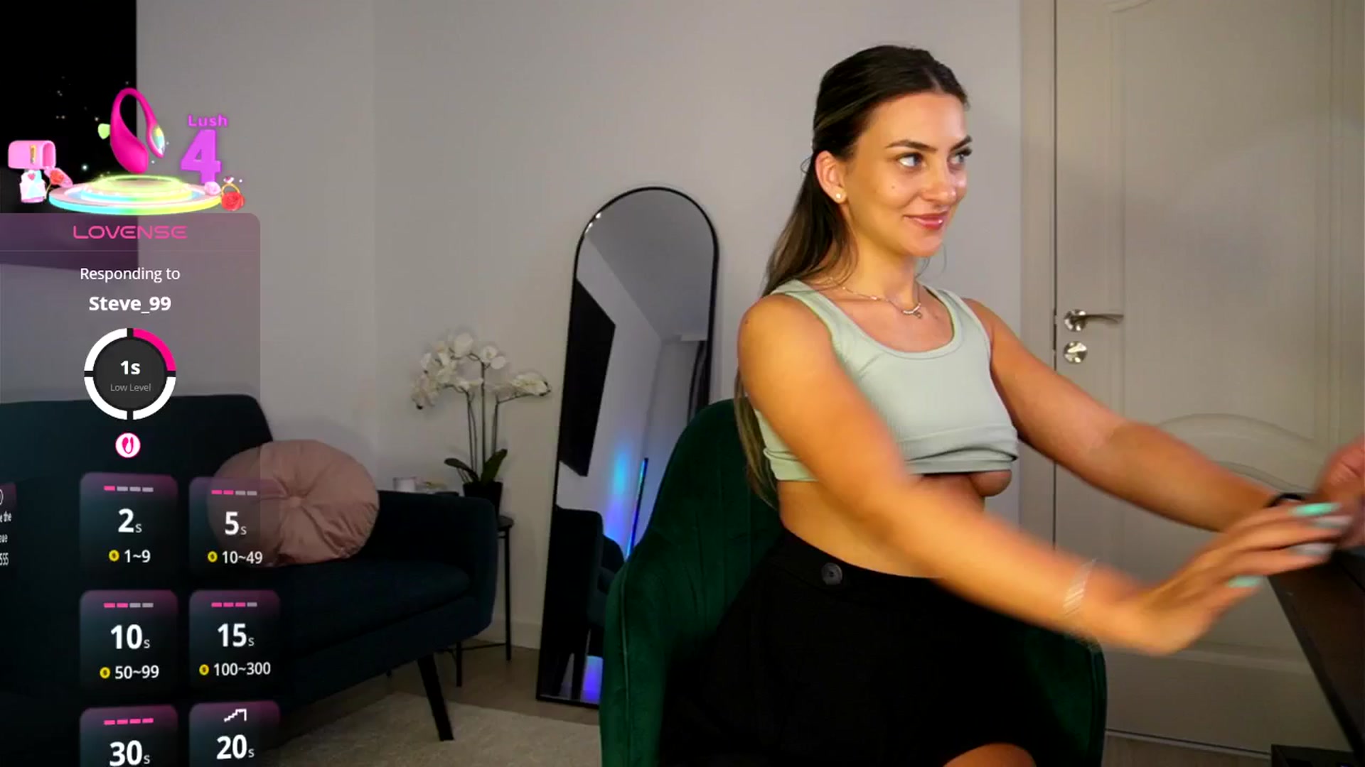 Gallery image thumbnail from Izy_belle's myfreecams stream on, 05/14/2025, 22:40 image 4 of 20