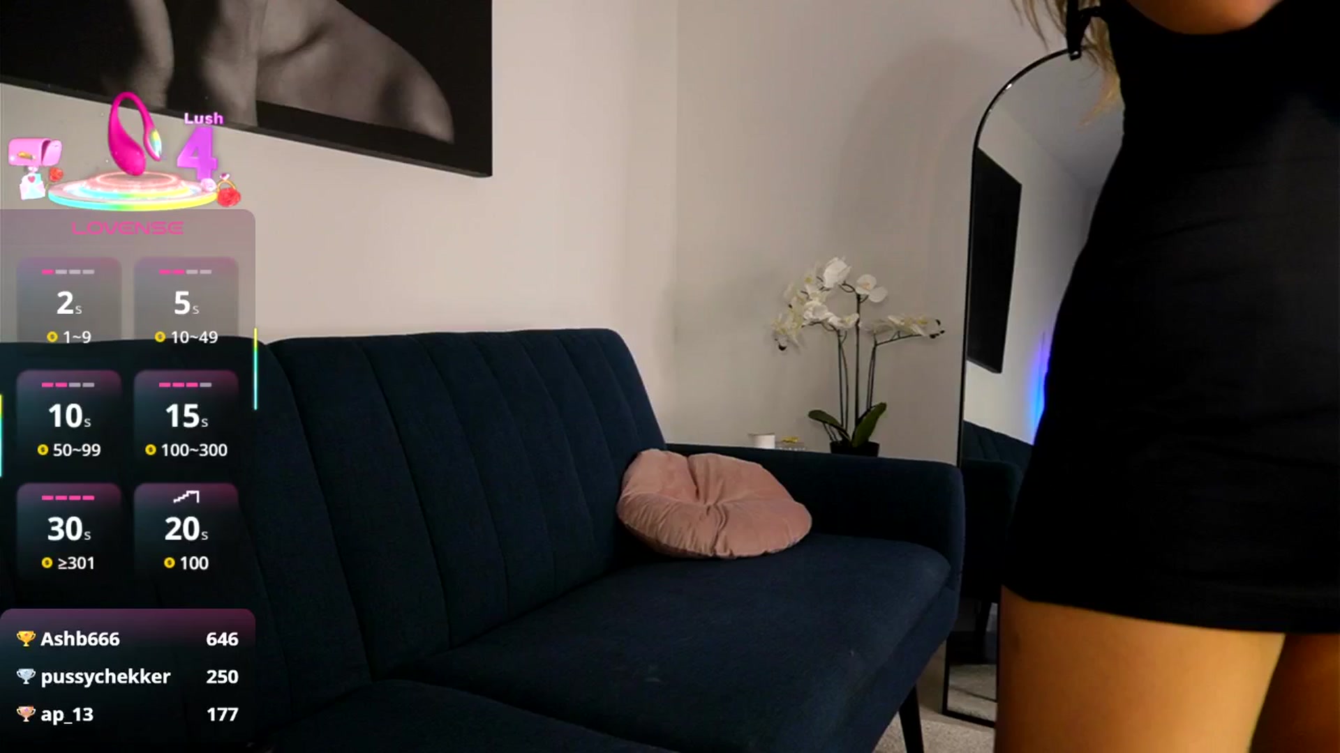 Gallery image thumbnail from Izy_belle's myfreecams stream on, 05/28/2025, 22:15 image 7 of 20