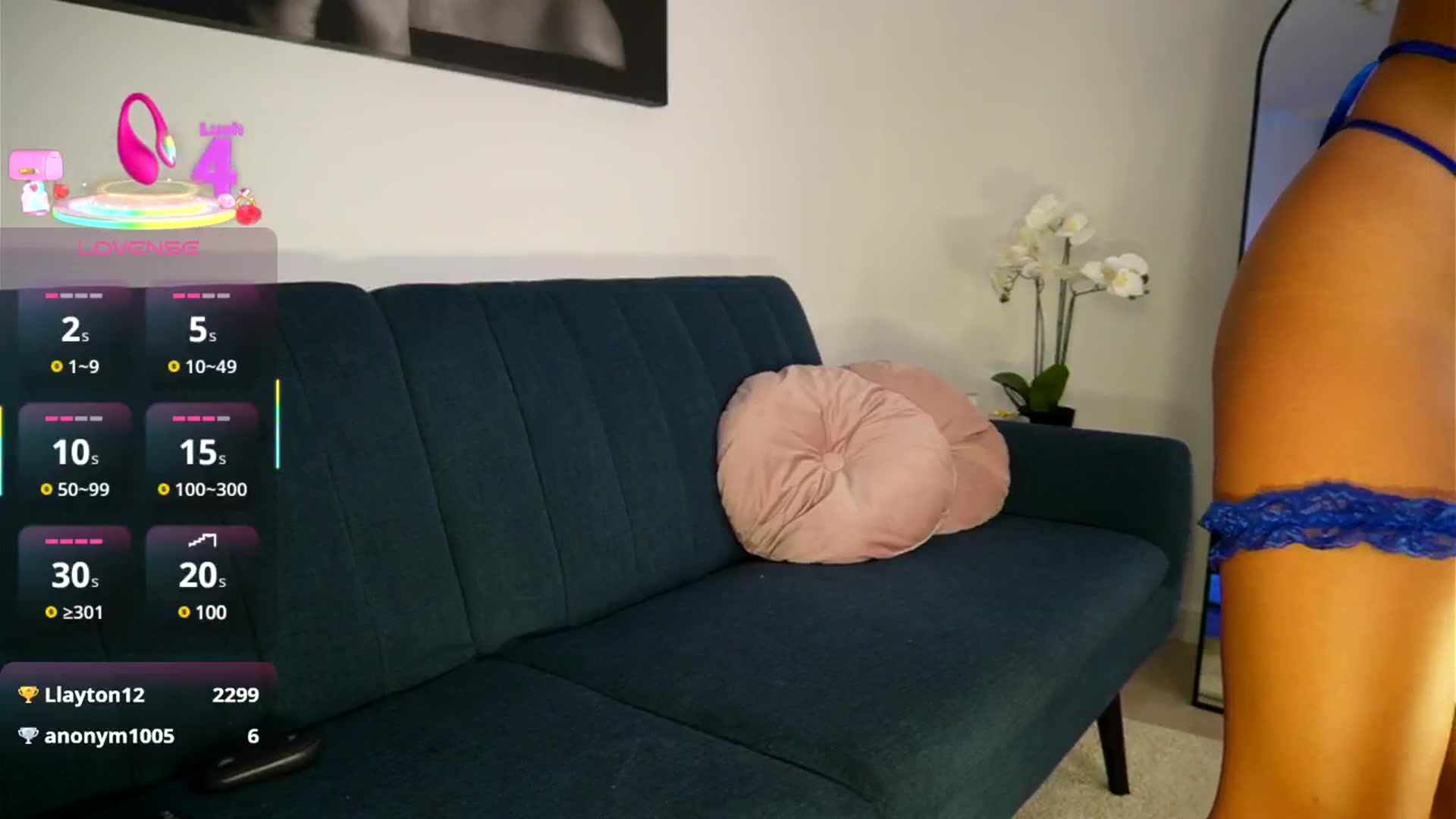 Gallery image thumbnail from Izy_belle's myfreecams stream on, 07/22/2025, 16:49 image 18 of 20