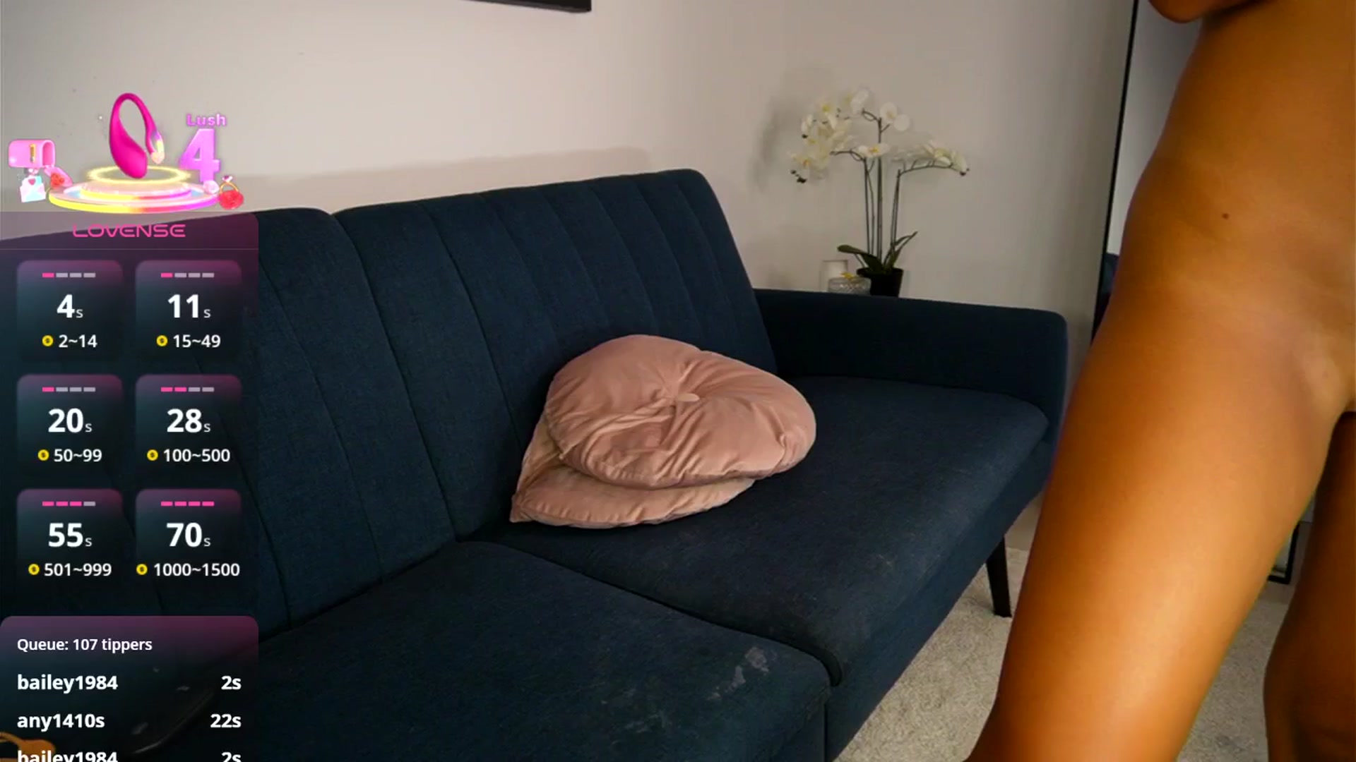 Gallery image thumbnail from Izy_belle's myfreecams stream on, 08/30/2025, 22:10 image 15 of 20