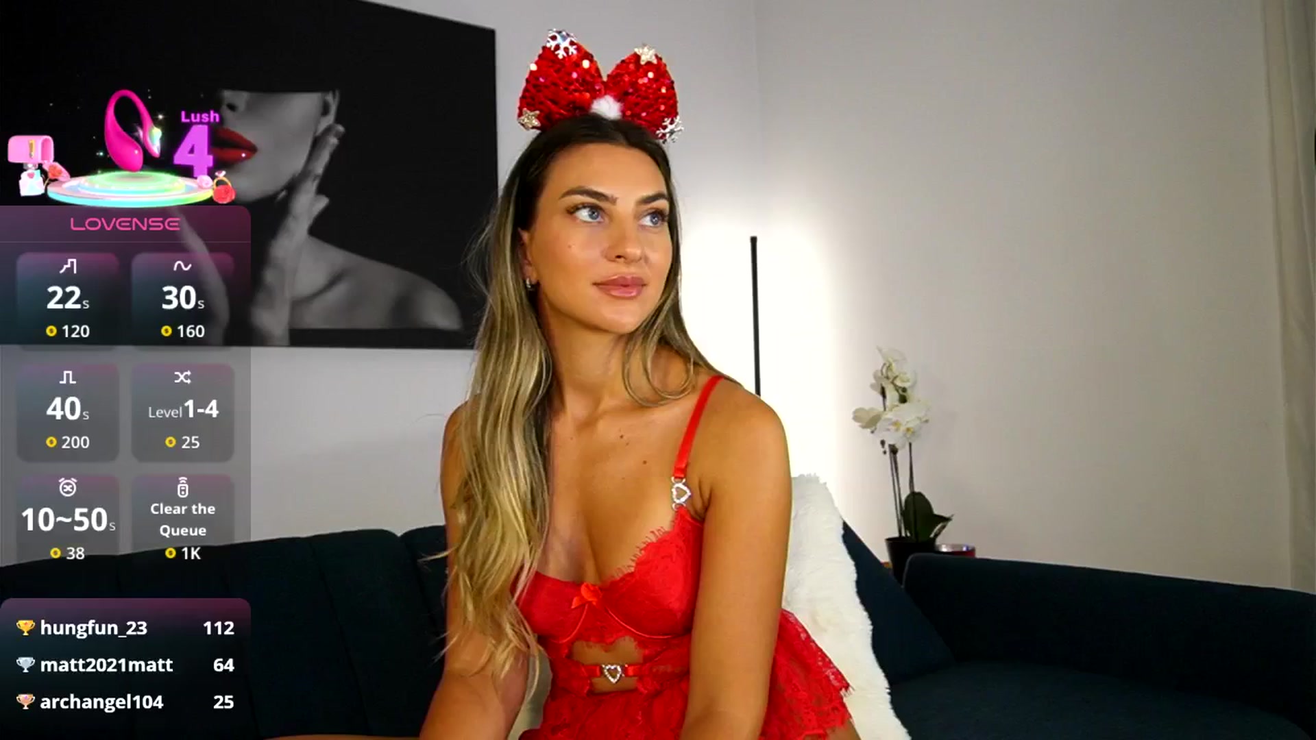 Gallery image thumbnail from Izy_belle's myfreecams stream on, 12/22/2025, 18:27 image 18 of 20
