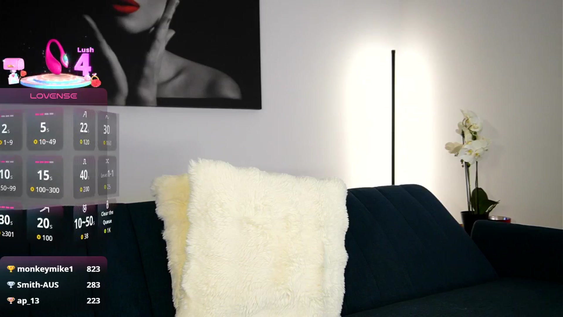 Gallery image thumbnail from Izy_belle's myfreecams stream on, 12/23/2025, 24:14 image 17 of 20