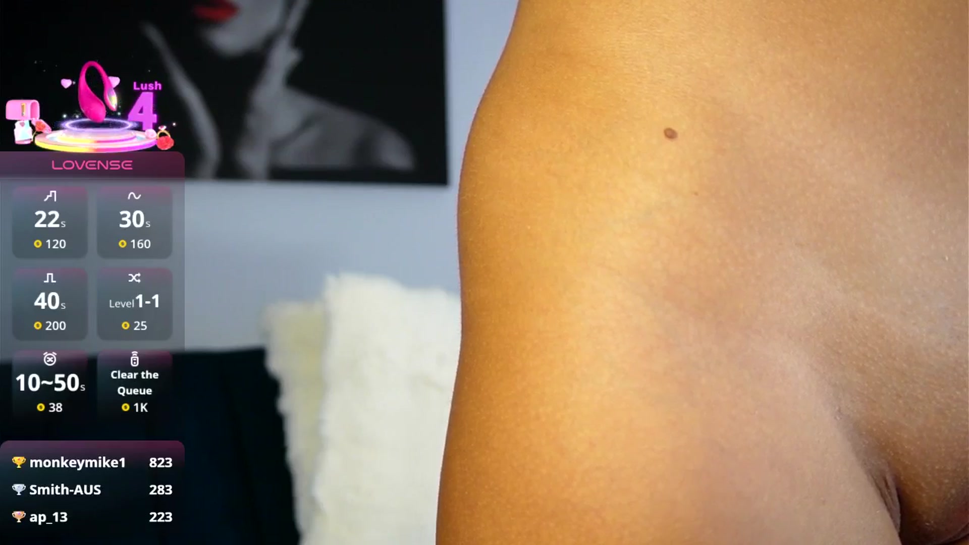Gallery image thumbnail from Izy_belle's myfreecams stream on, 12/23/2025, 24:14 image 18 of 20