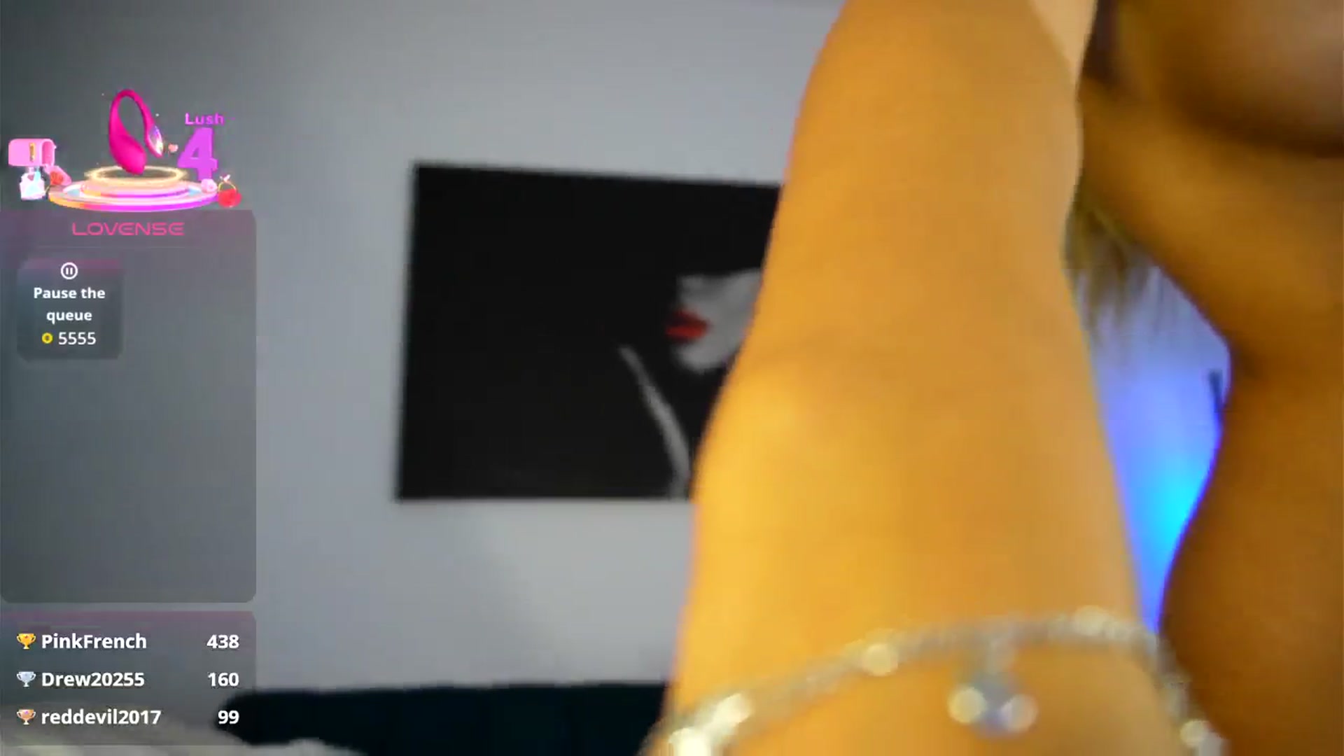 Gallery image thumbnail from Izy_belle's myfreecams stream on, 01/05/2026, 21:19 image 12 of 20