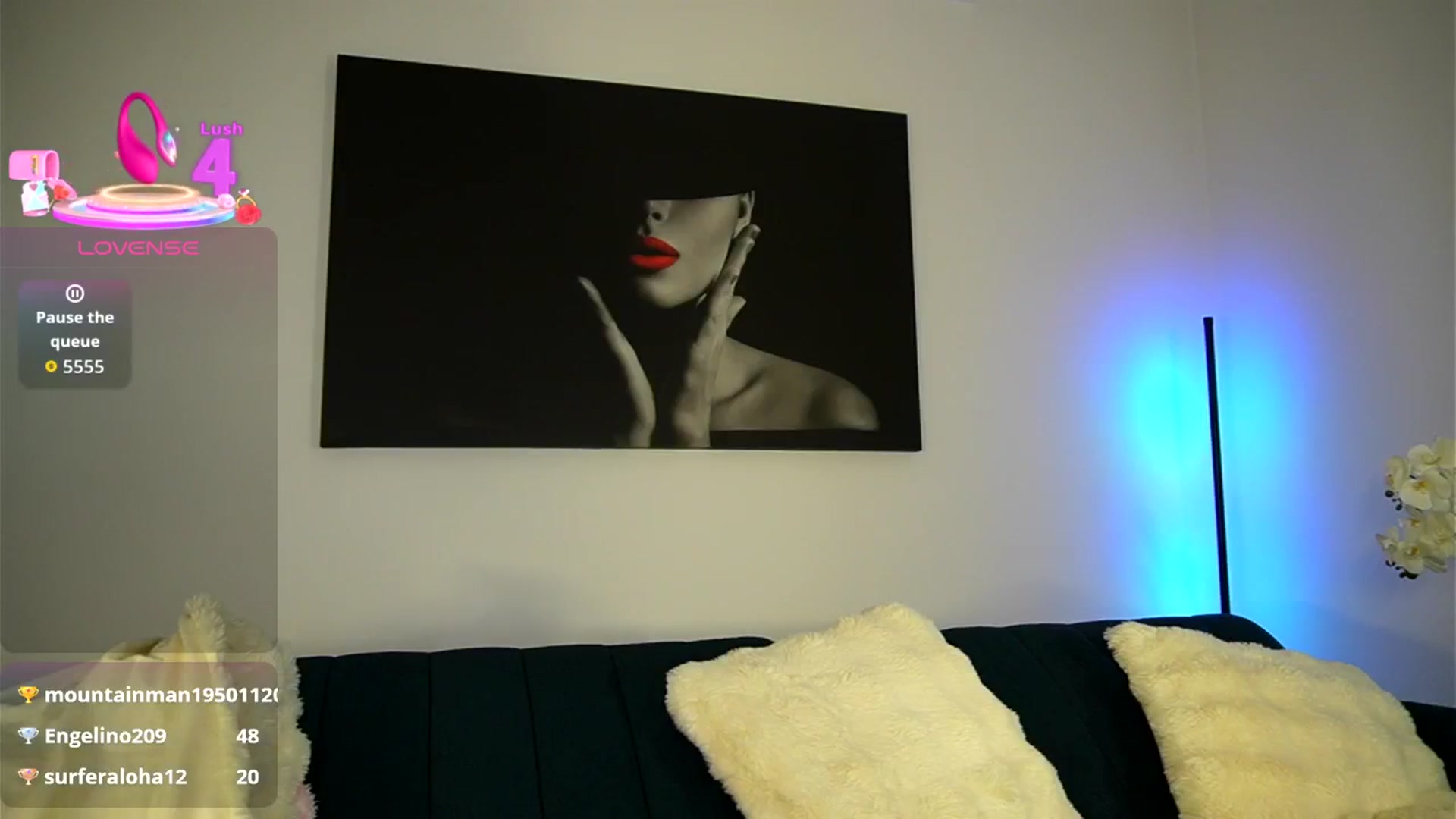 Gallery image thumbnail from Izy_belle's myfreecams stream on, 01/08/2026, 22:40 image 8 of 20