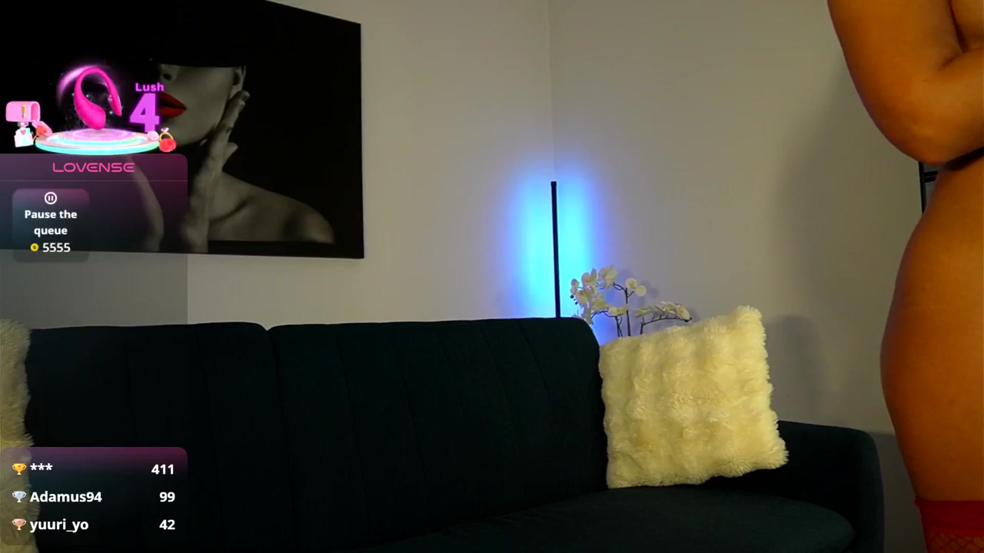 Gallery image thumbnail from Izy_belle's myfreecams stream on, 02/01/2026, 20:52 image 3 of 20