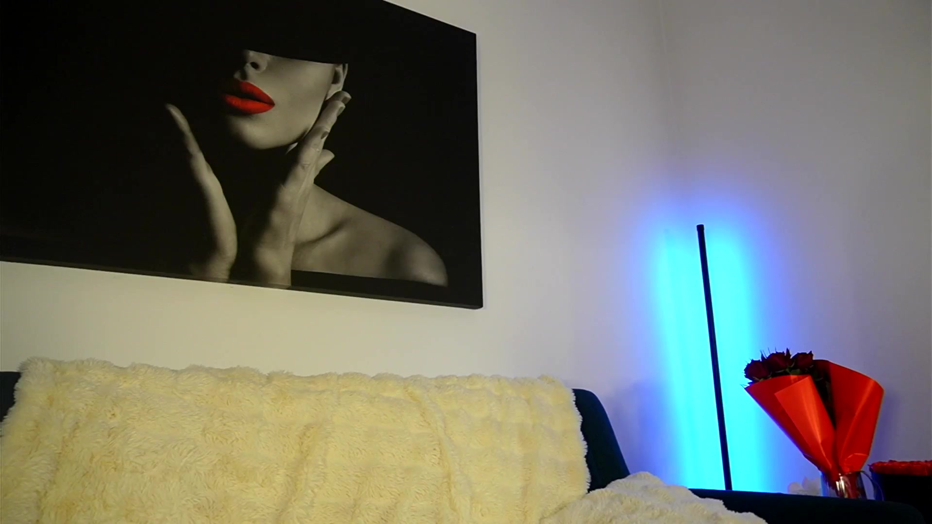Gallery image thumbnail from Izy_belle's myfreecams stream on, 02/16/2026, 20:48 image 12 of 20