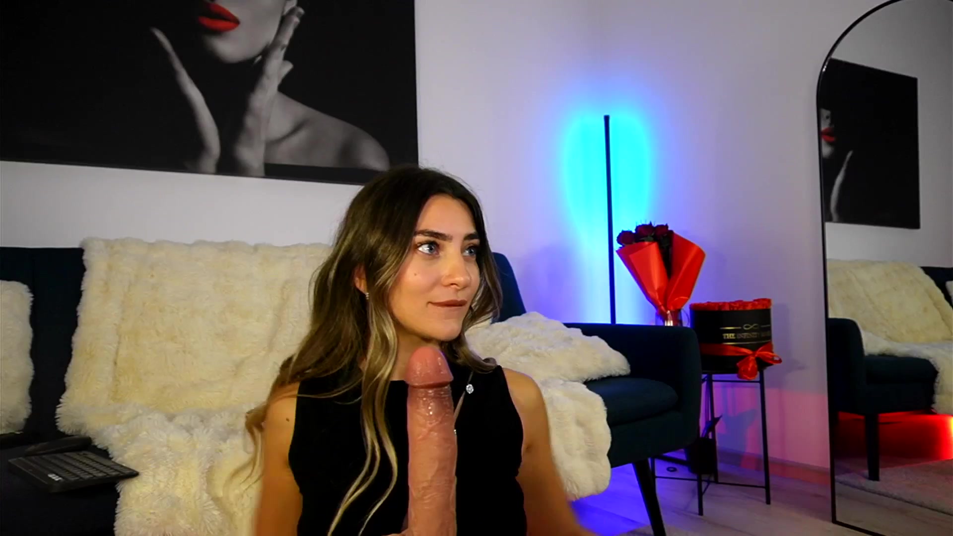 Gallery image thumbnail from Izy_belle's myfreecams stream on, 02/16/2026, 20:48 image 14 of 20