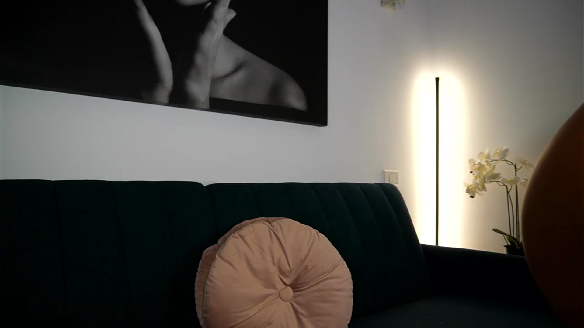 Gallery image thumbnail from Izy_belle's myfreecams stream on, 07/29/2026, 20:05 image 19 of 20