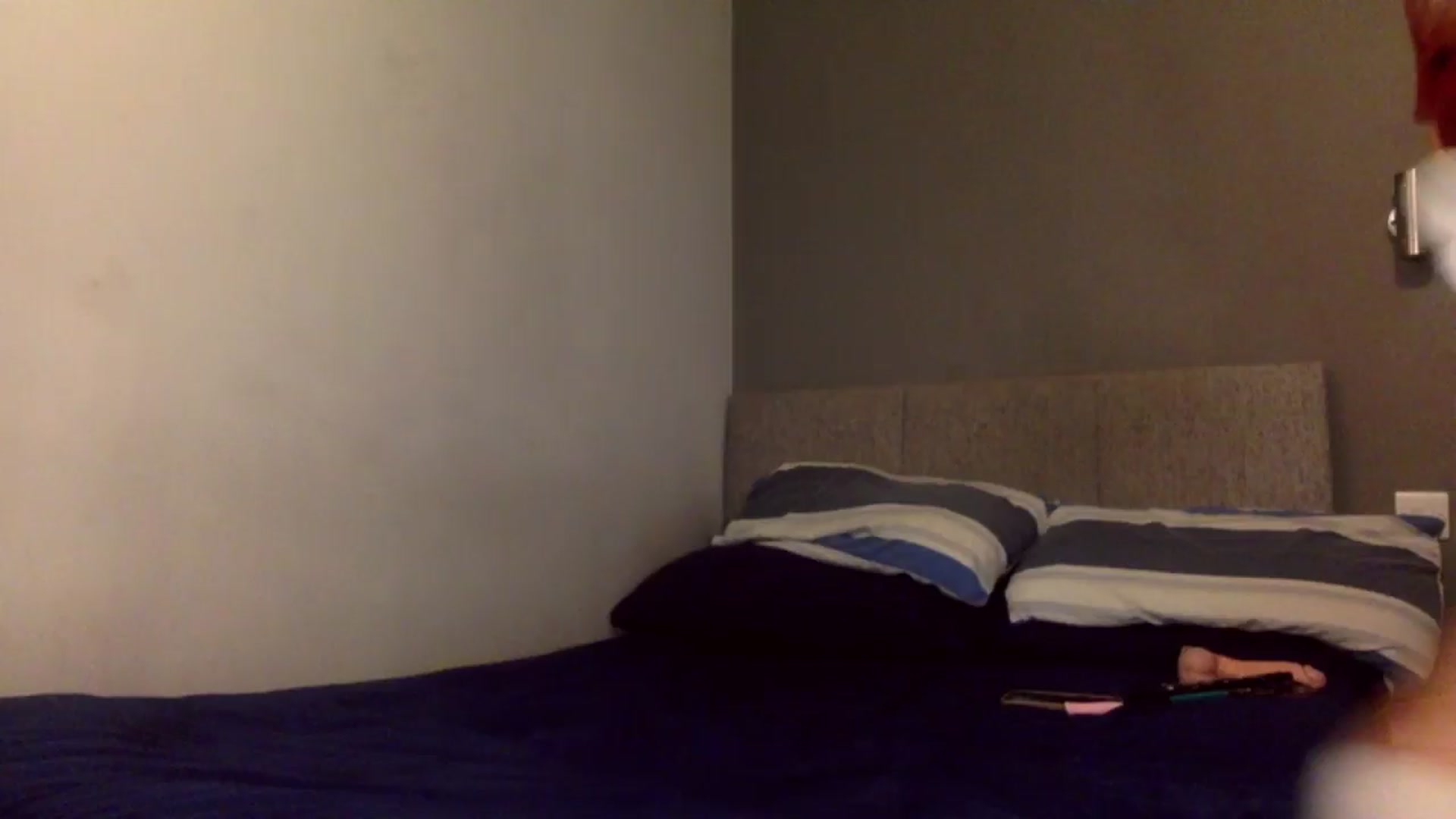 Gallery image thumbnail from IzzyPeaches21's myfreecams stream on, 11/25/2024, 16:44 image 14 of 20