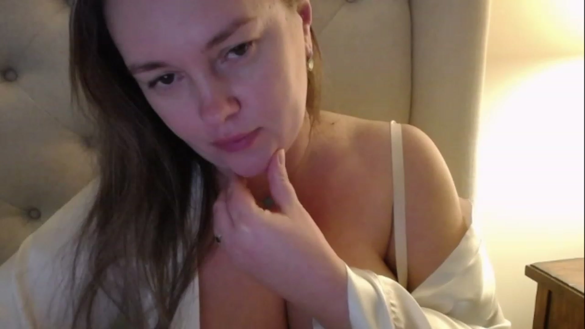Gallery image thumbnail from J0llye's myfreecams stream on, 12/02/2022, 20:50 image 12 of 20