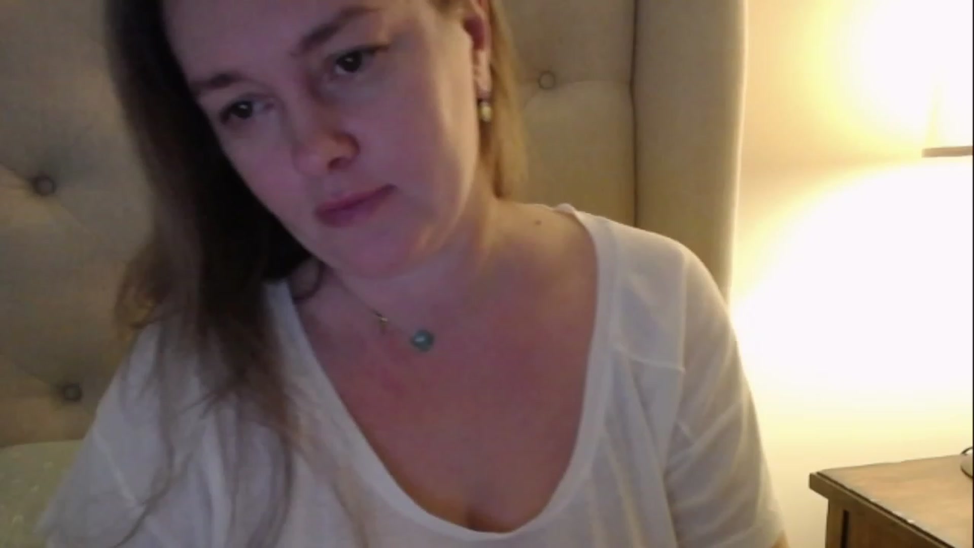 Gallery image thumbnail from J0llye's myfreecams stream on, 12/05/2022, 17:51 image 20 of 20
