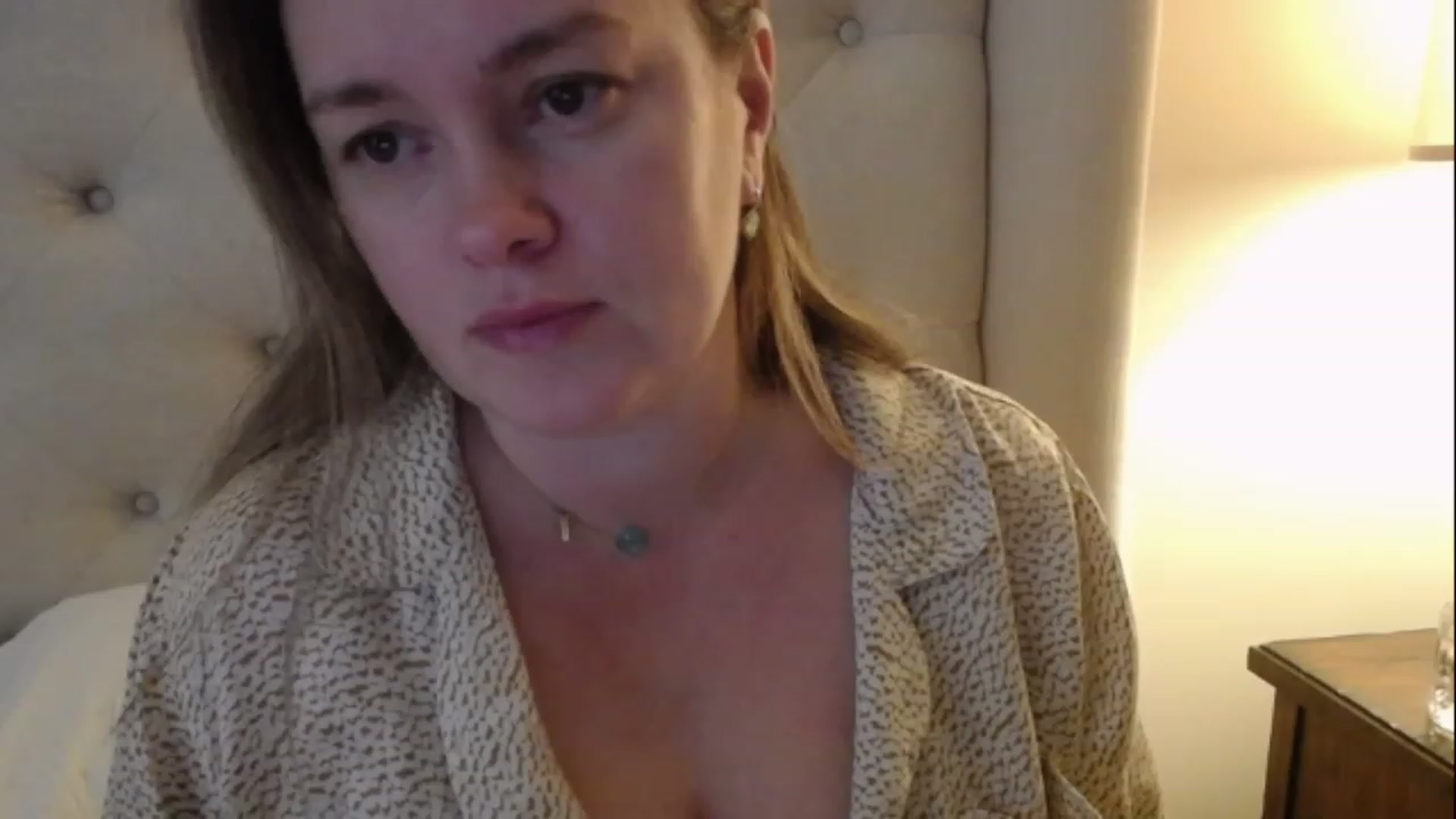 Gallery image thumbnail from J0llye's myfreecams stream on, 12/12/2022, 18:00 image 4 of 20