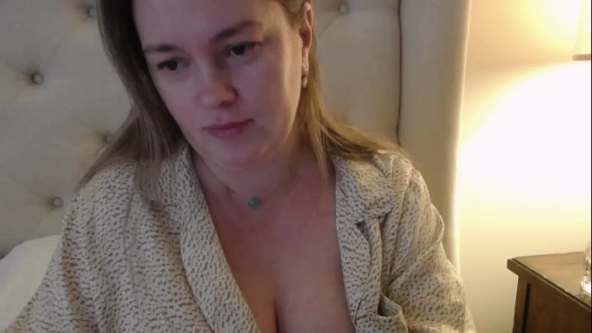 Gallery image thumbnail from J0llye's myfreecams stream on, 12/12/2022, 18:00 image 9 of 20